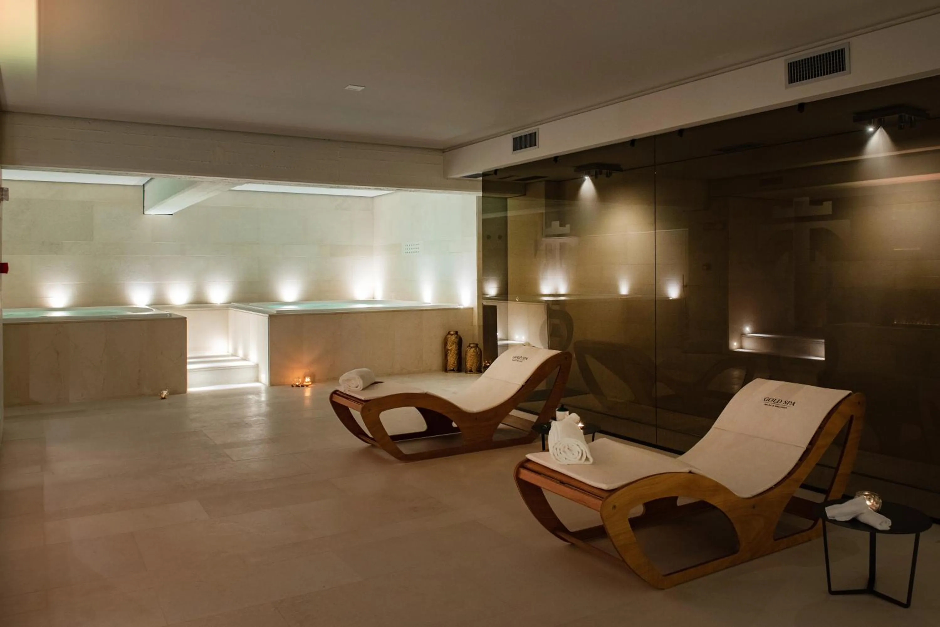 Spa and wellness centre/facilities in Gold Tower Lifestyle Hotel