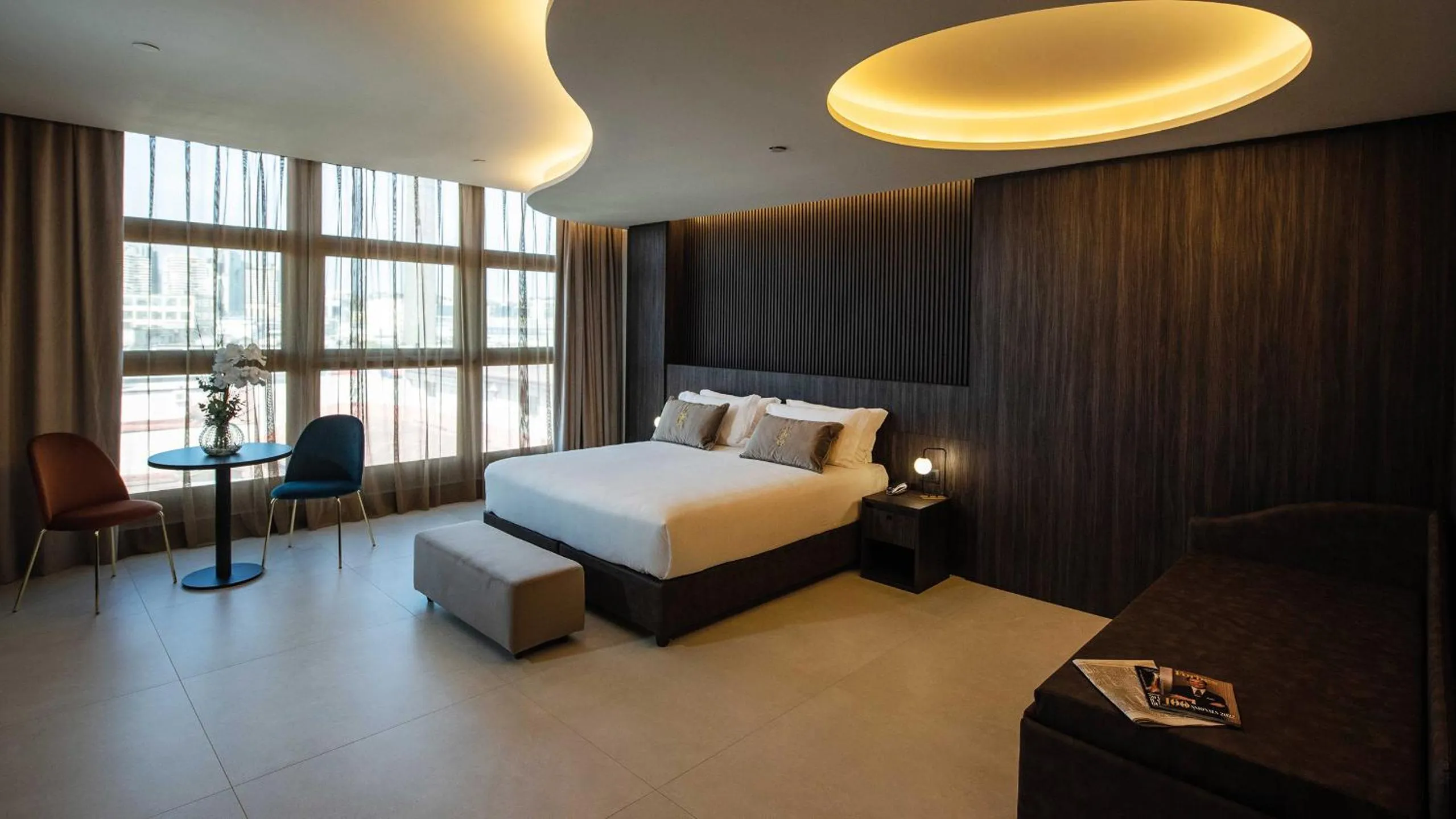 Bed in Gold Tower Lifestyle Hotel