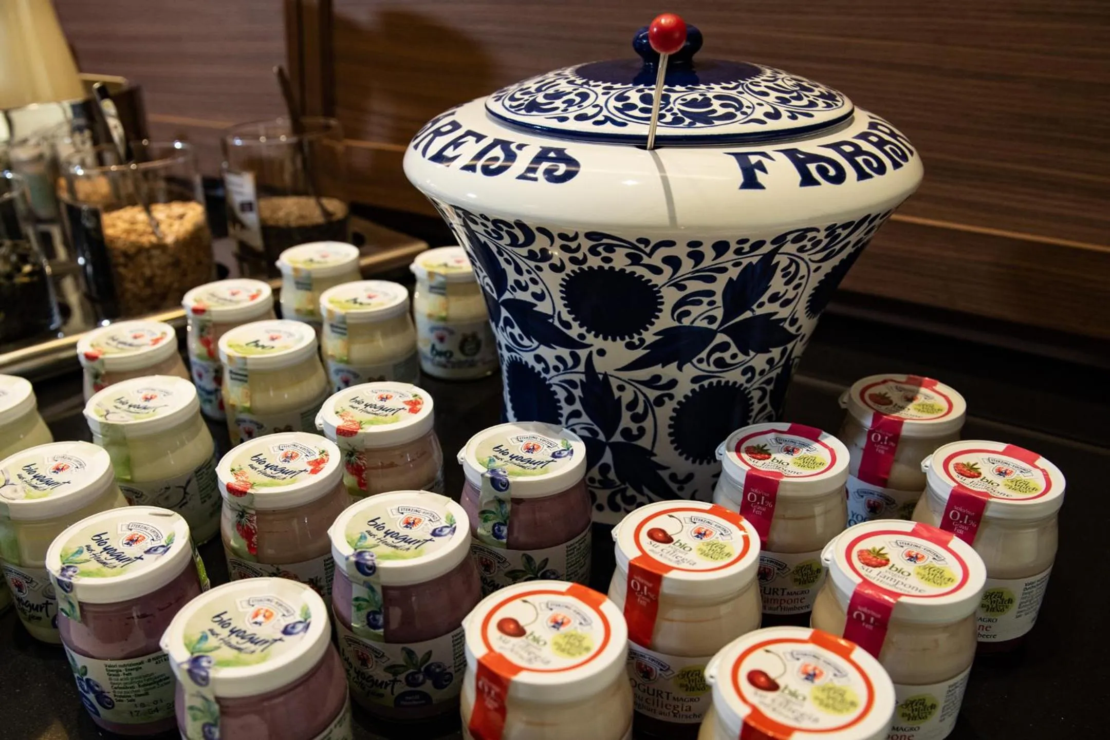 Food and drinks in Gold Tower Lifestyle Hotel