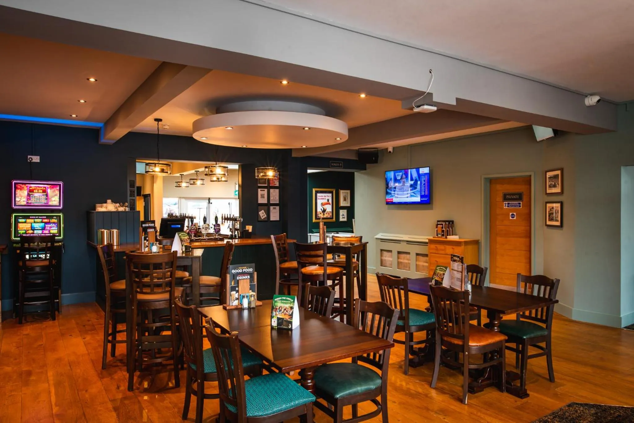 Restaurant/places to eat in The Market House