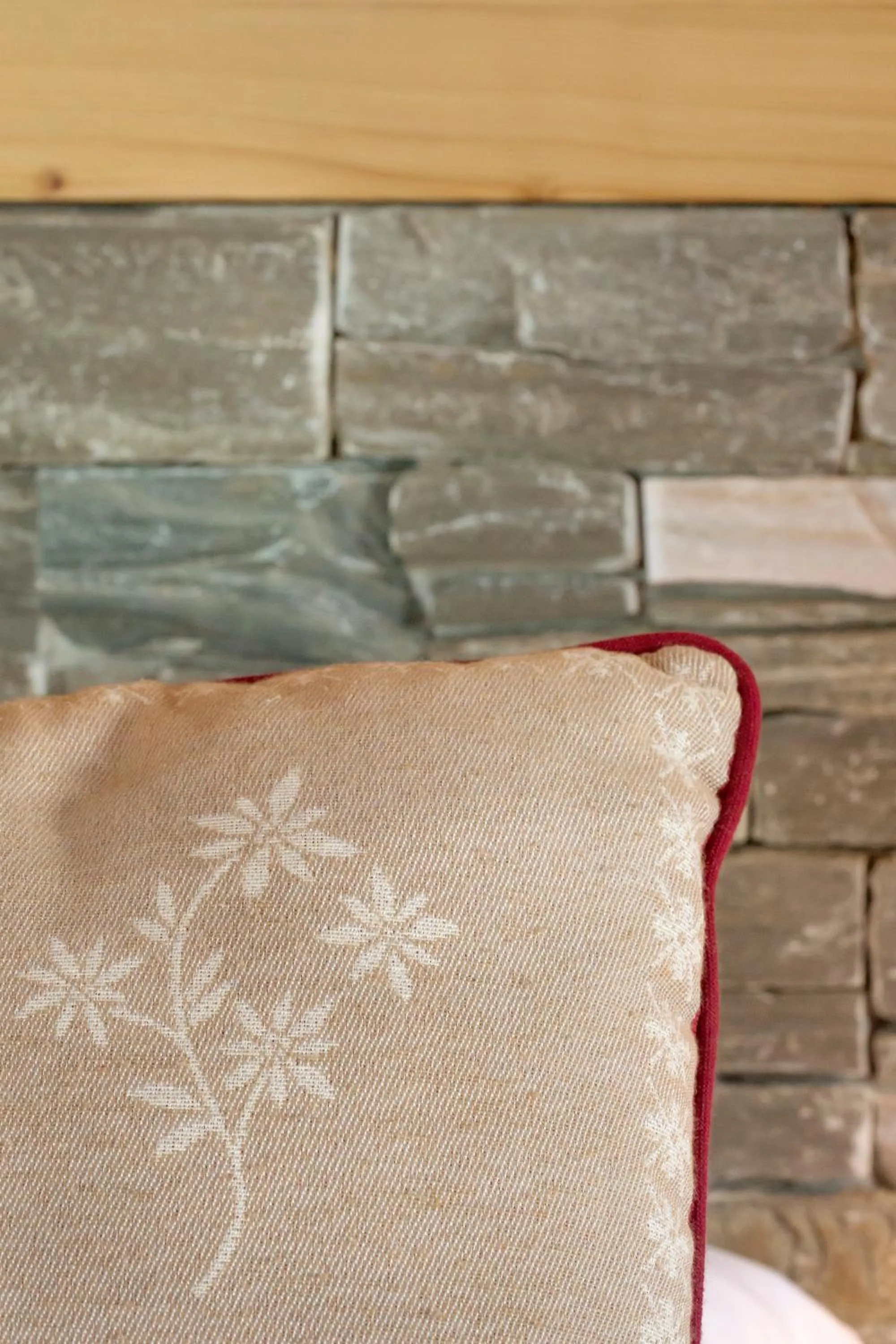 Decorative detail in Hôtel de charme la Poste