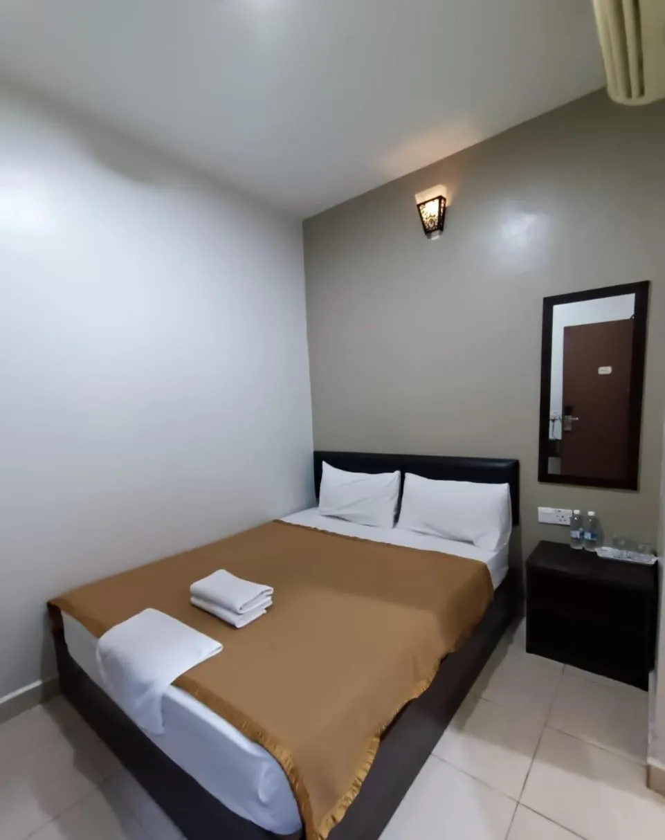 Bed in CK Hotel - Self Check In