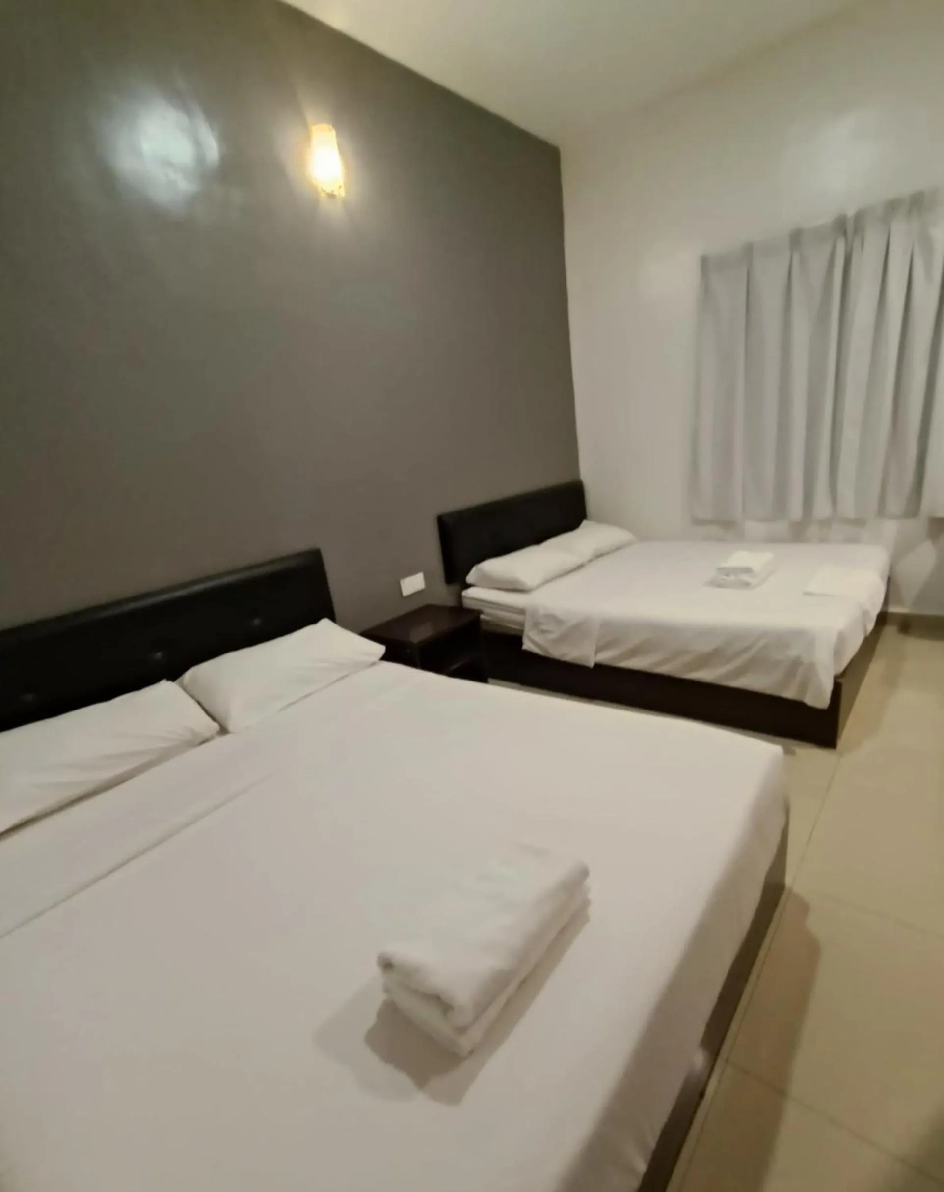 Bed in CK Hotel - Self Check In