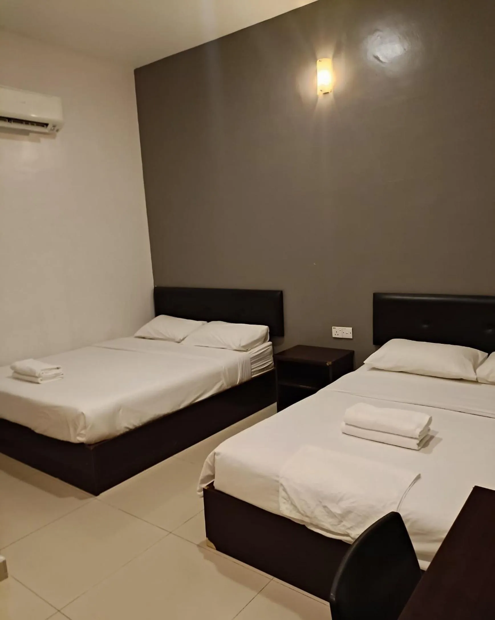 Bedroom, Bed in CK Hotel - Self Check In