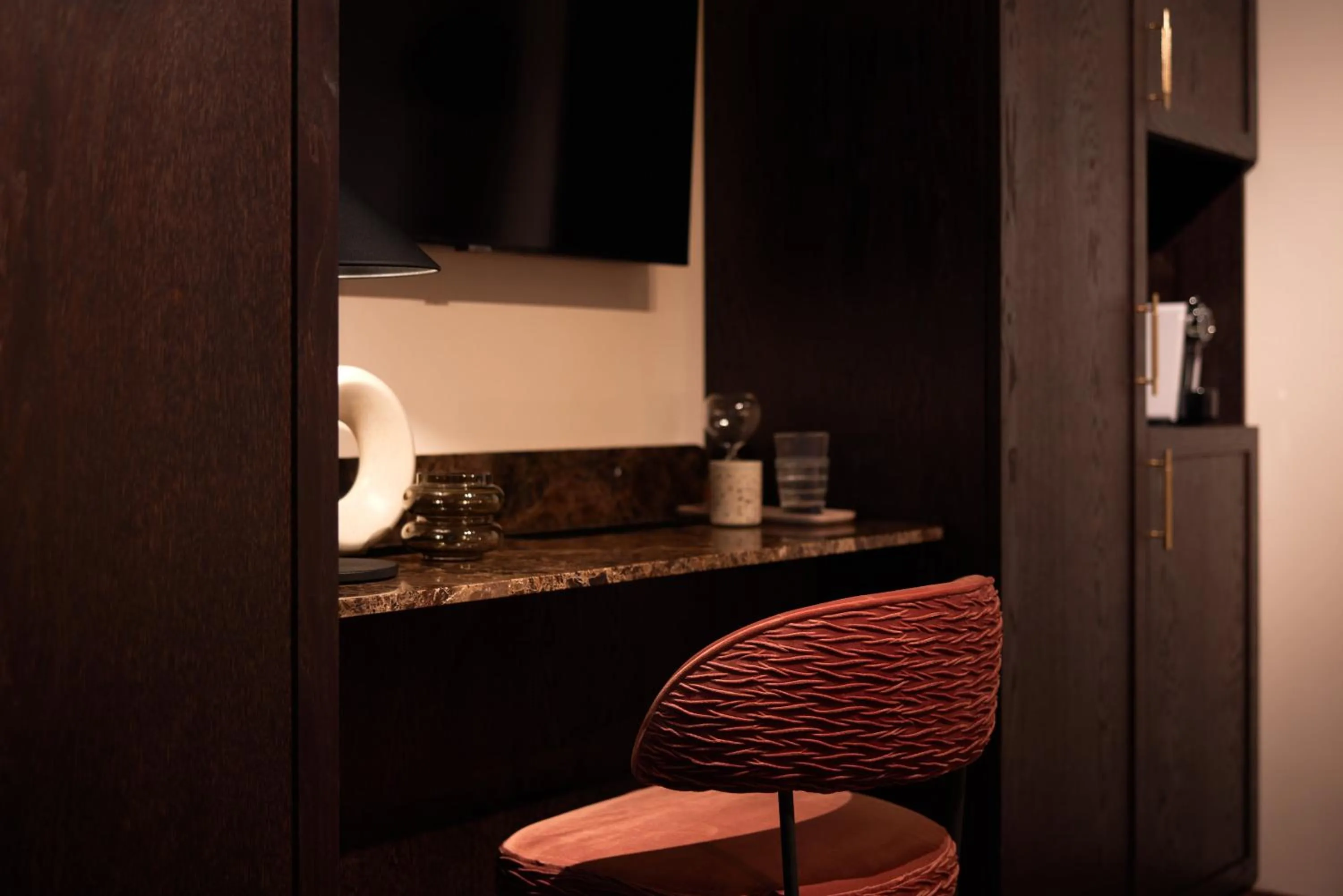 TV and multimedia in Heavens Hotel