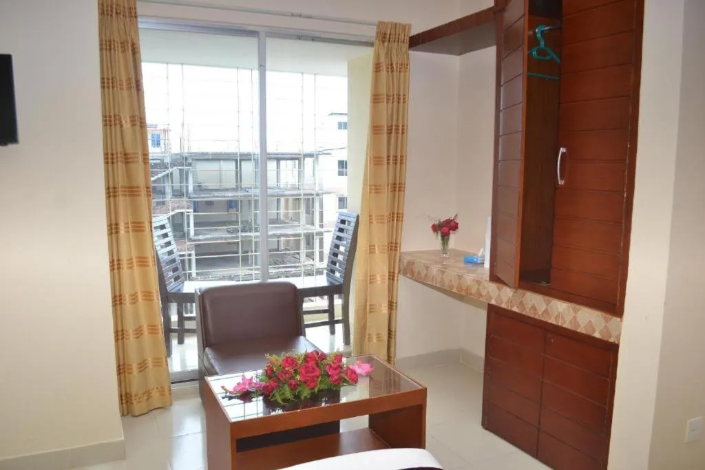 Seating area in Lighthouse Family Retreat