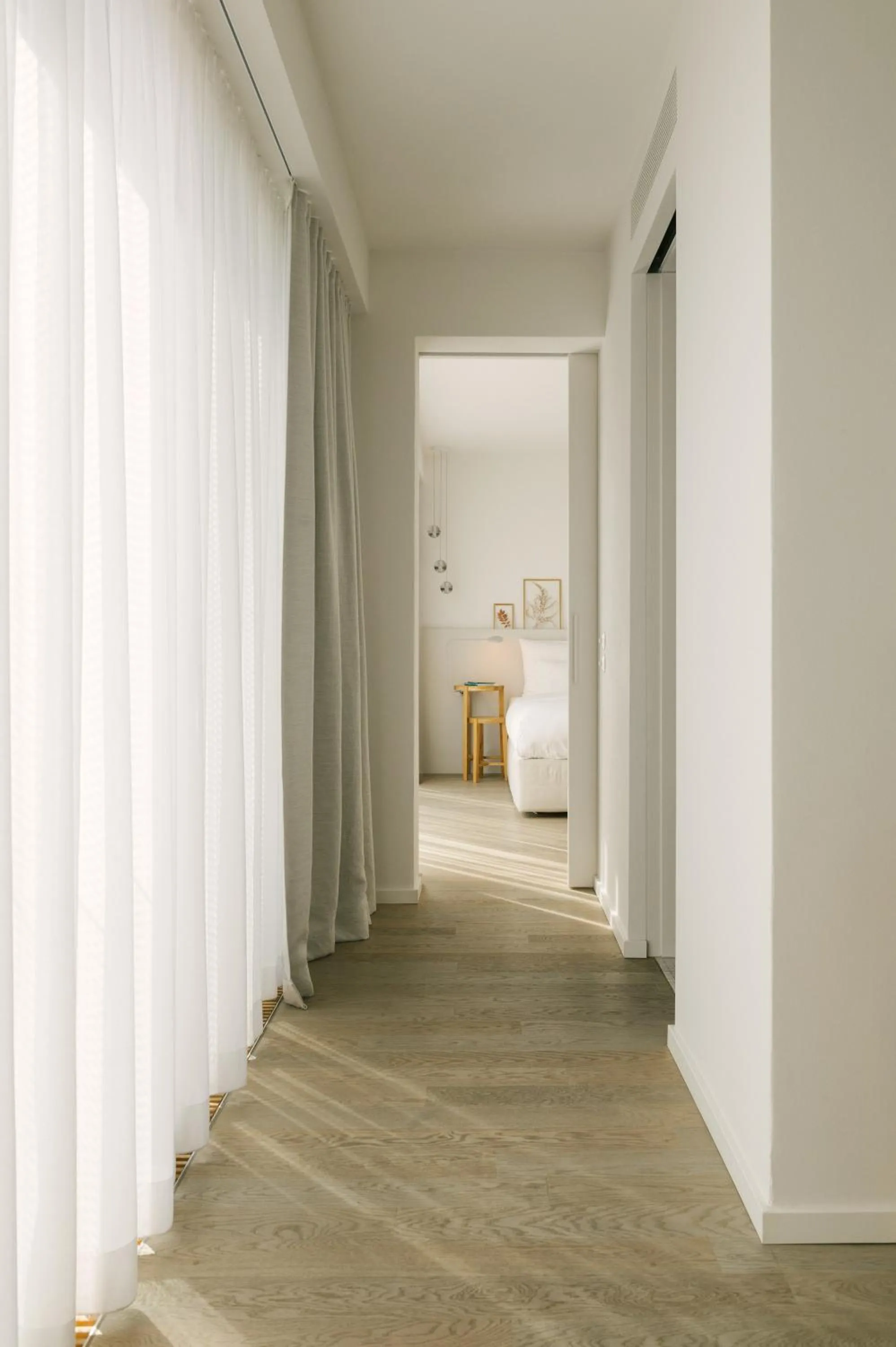 Photo of the whole room, Bed in Wilmina Hotel