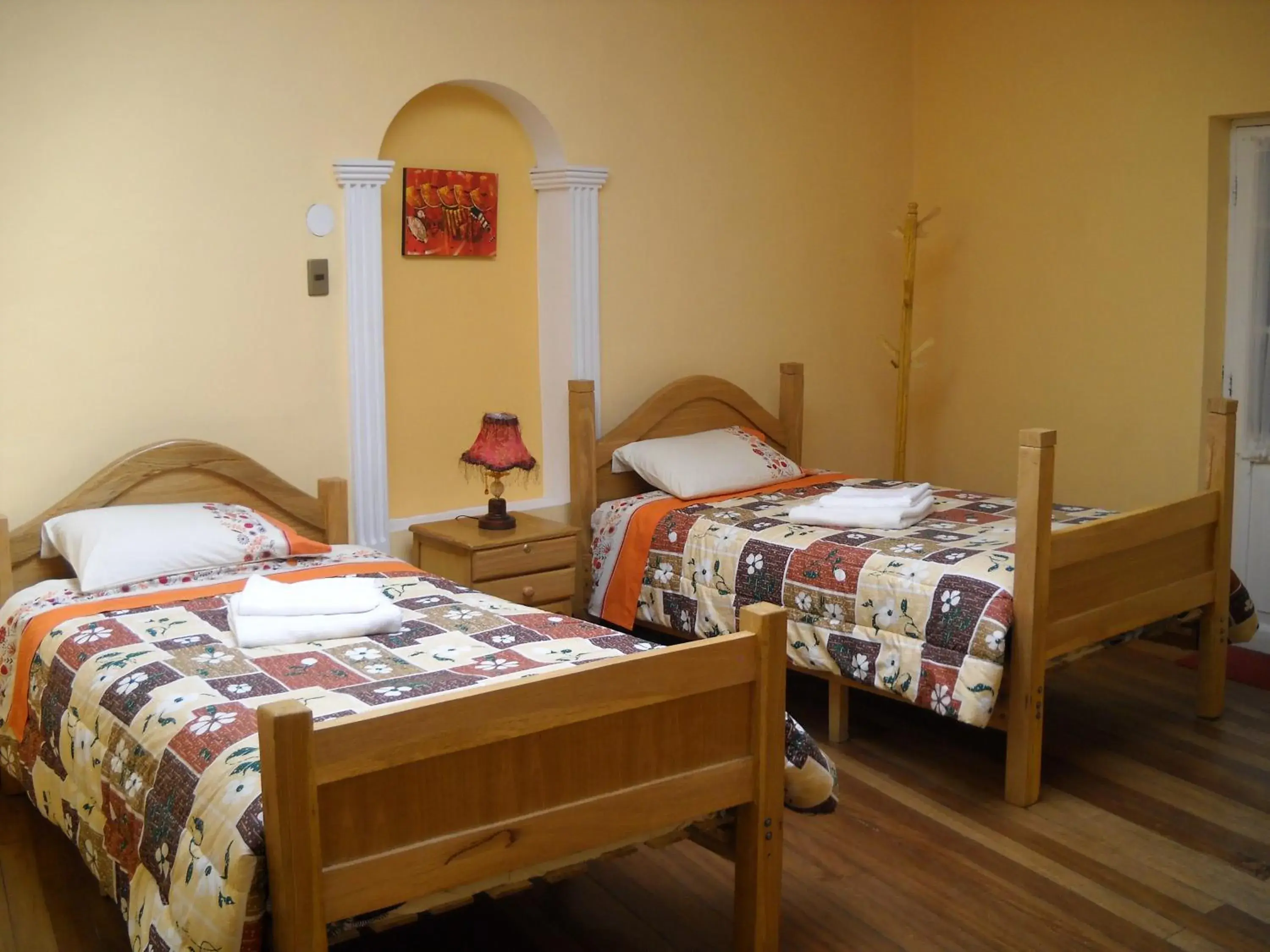 Twin Room in Hostal Isidoros - Terminal de Buses Twin Room in Hostal Isidoros - Terminal de Buses