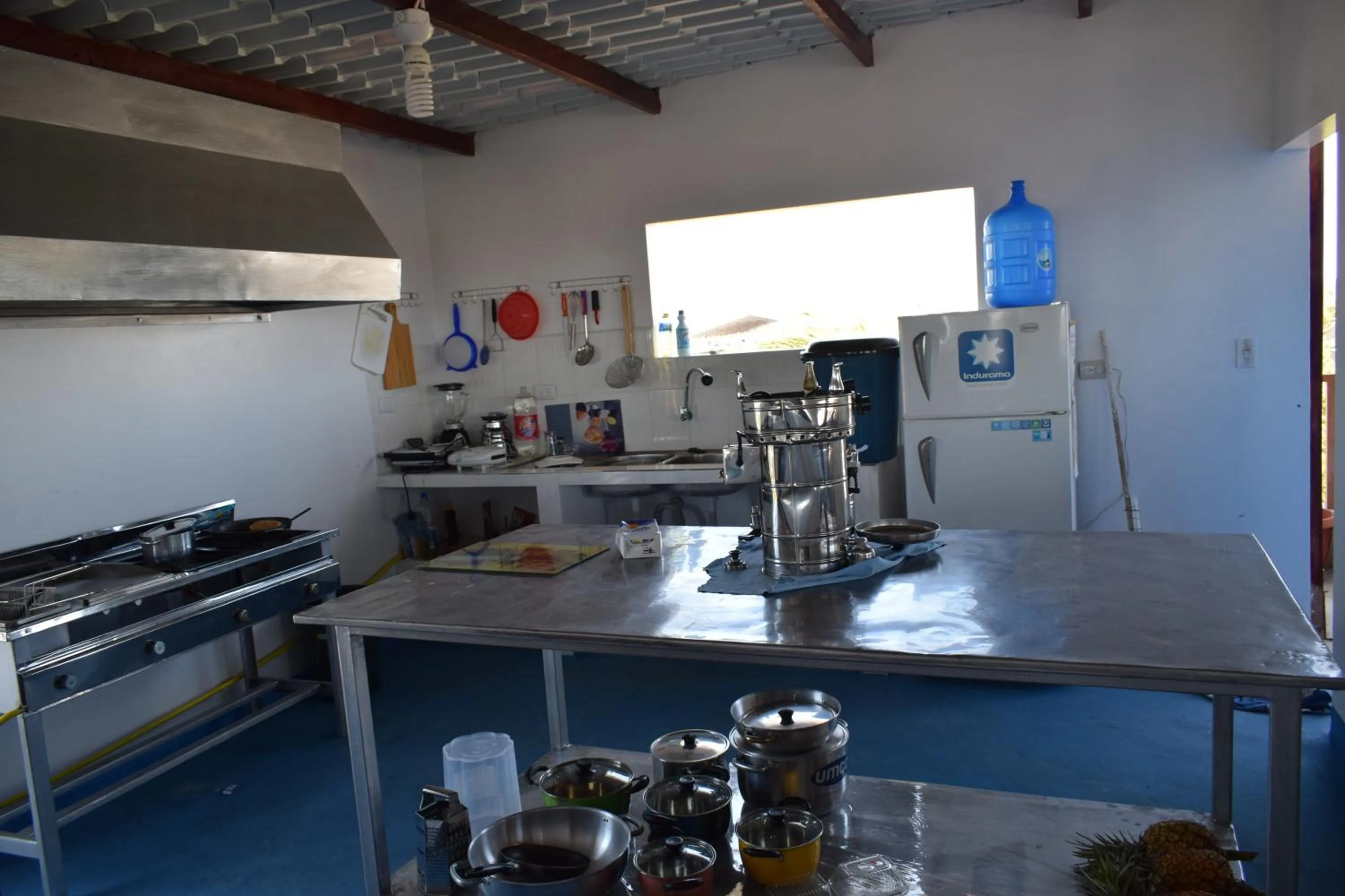 Restaurant/places to eat in Paraiso de Isabela