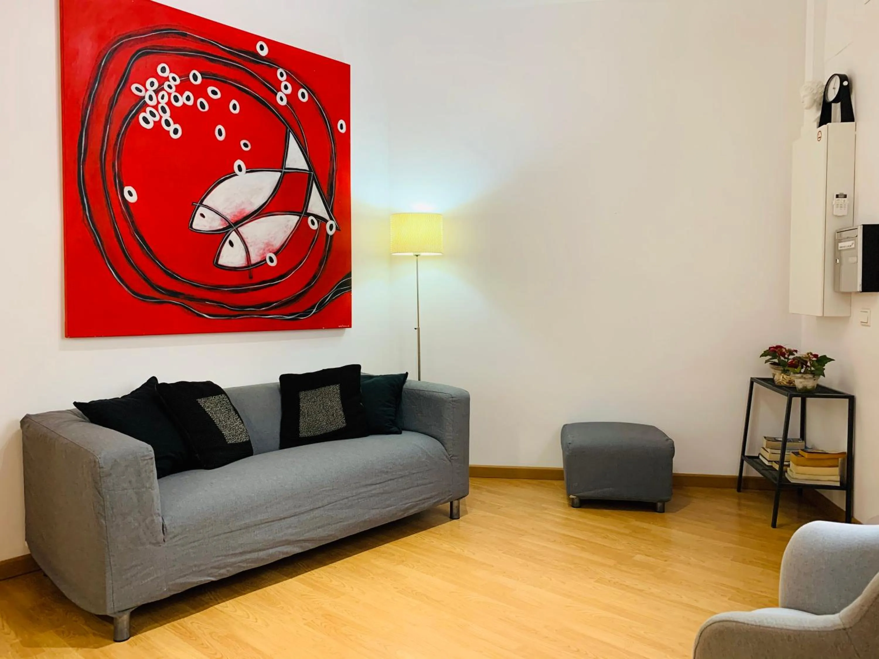 Living room in Super Balmes Guest House