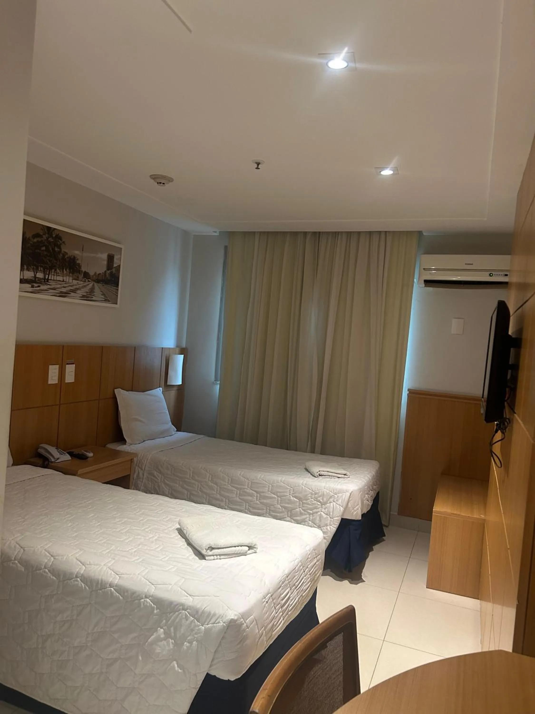 Bed in Hotel Atlântico Rio