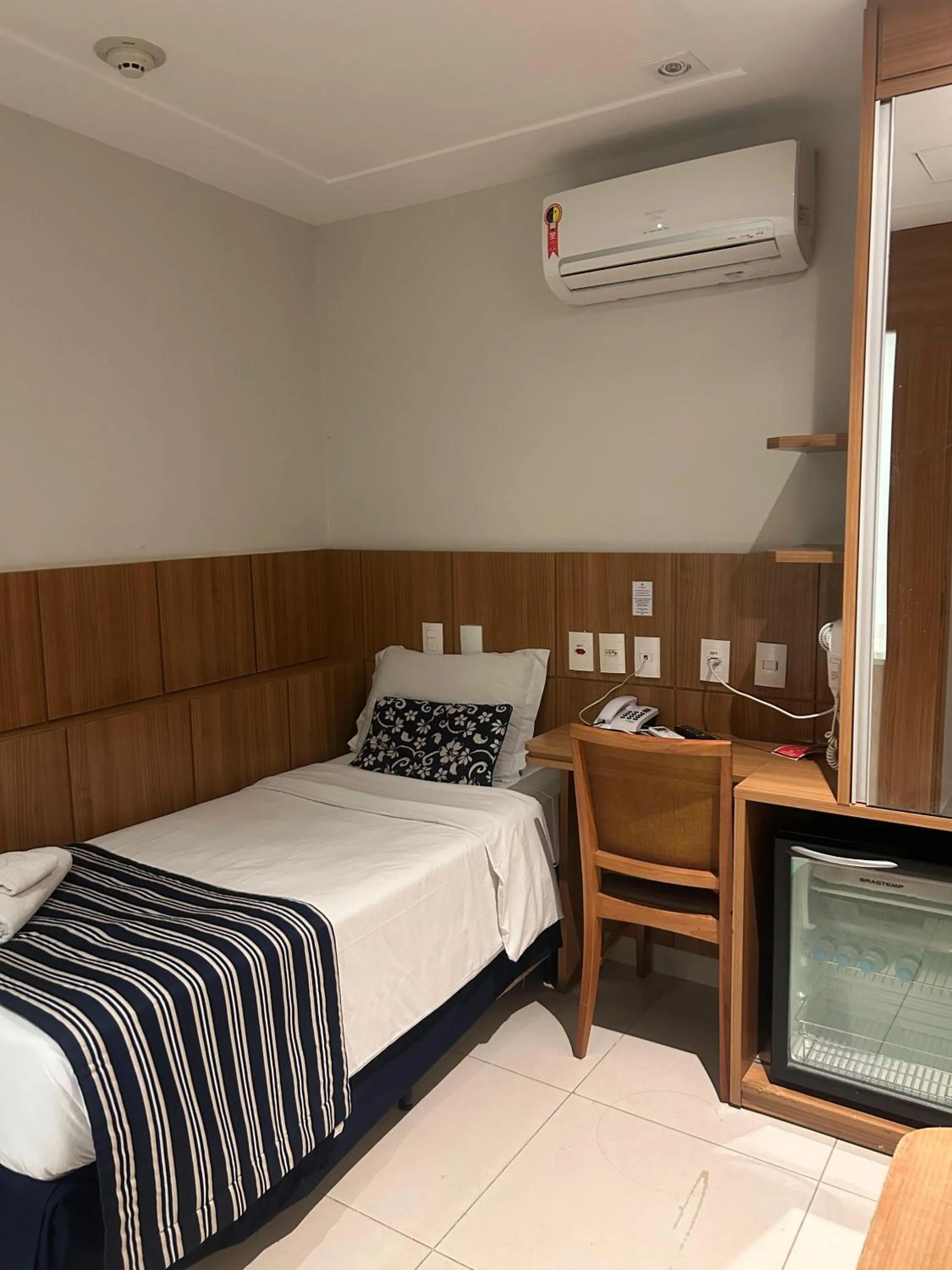 Bed in Hotel Atlântico Rio