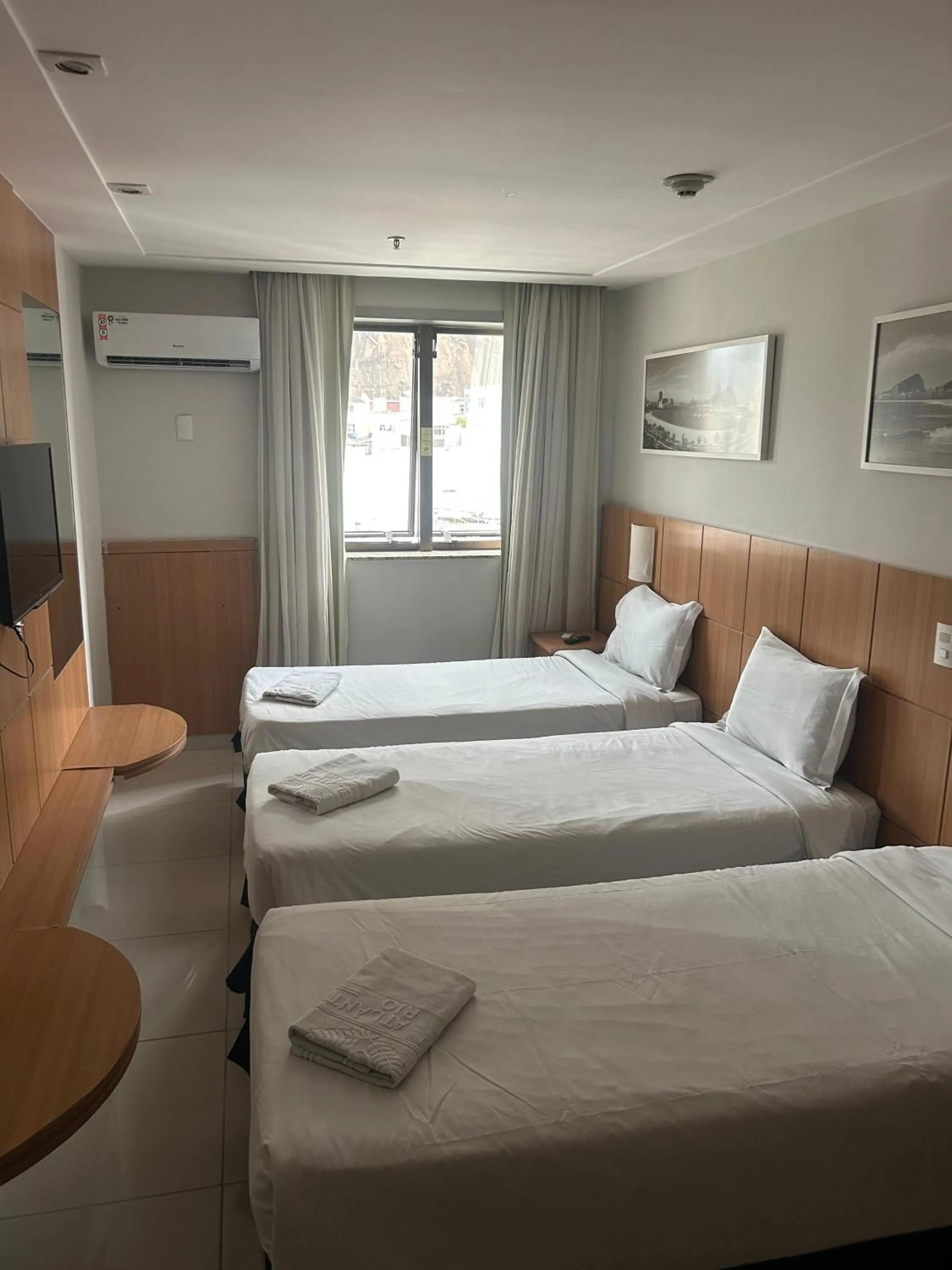 Bed in Hotel Atlântico Rio