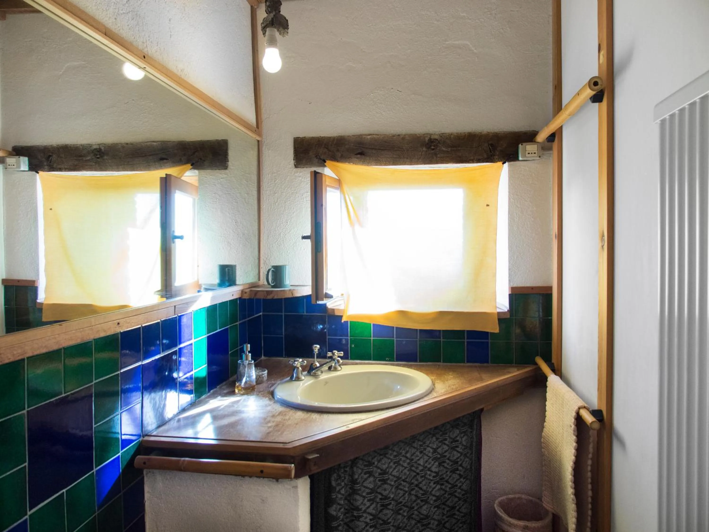 Shower in Casa La Valle, Gubbio, Frazione Santa Cristina