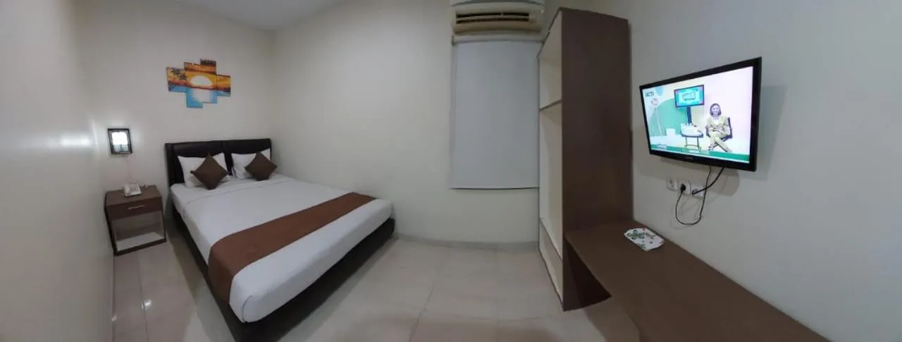 Bed in Grand Avira Hotel