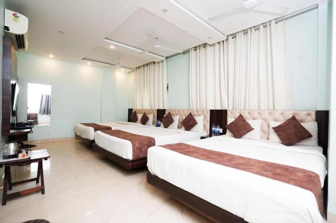 Bed in Hotel Dosa plaza