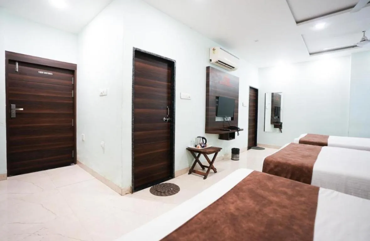 Bed in Hotel Dosa plaza