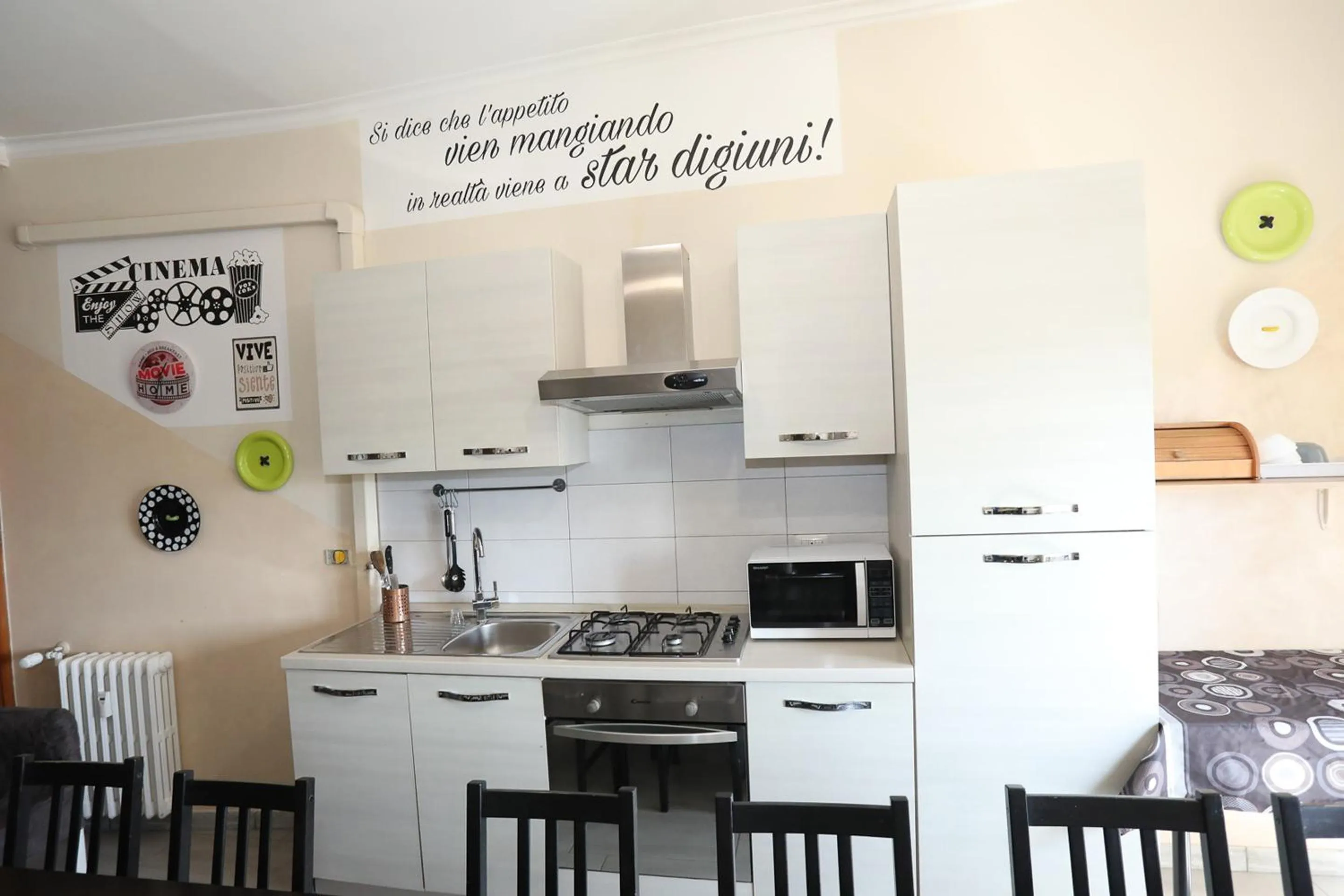 Movie Home Guesthouse