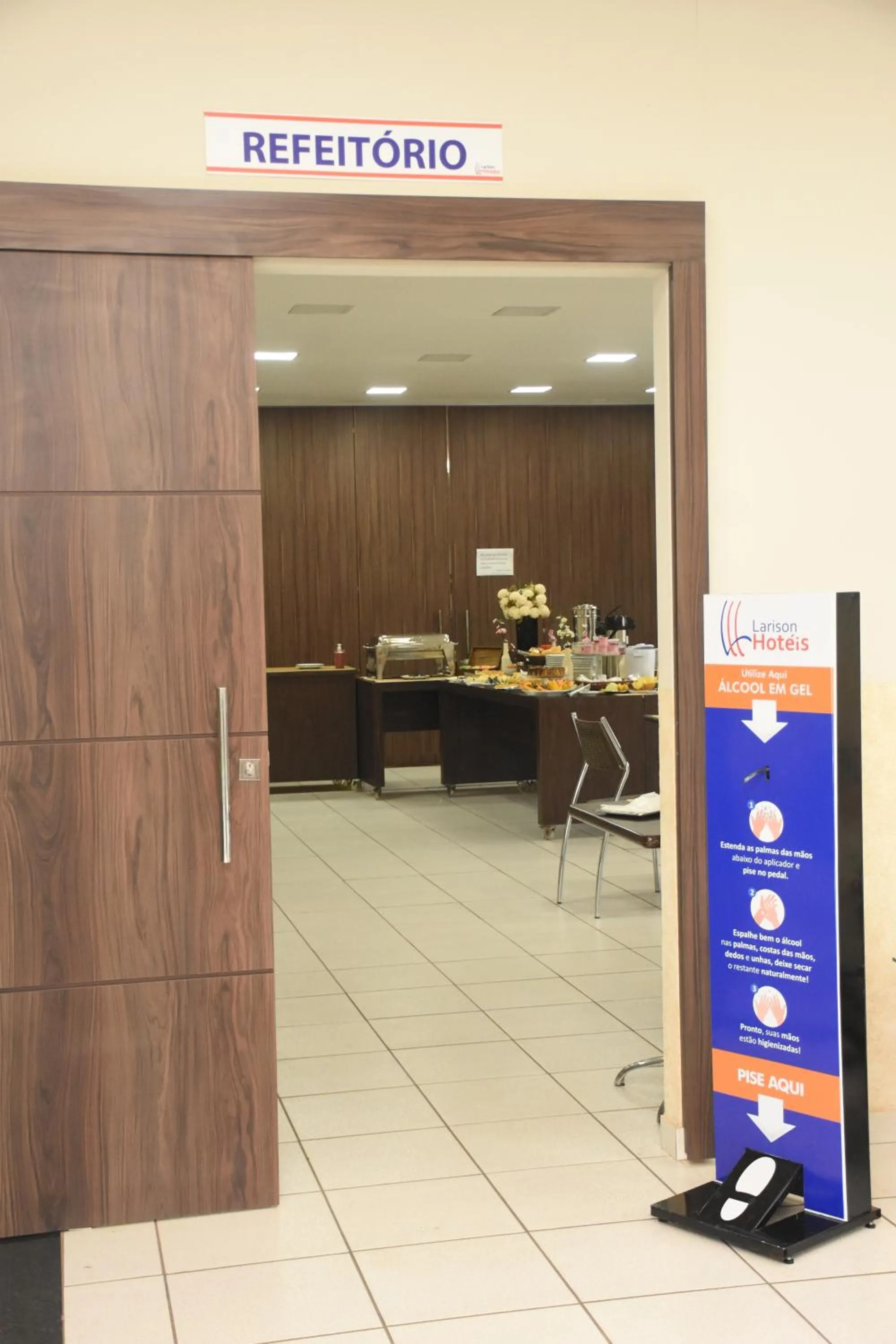 Restaurant/places to eat in Larison Ji-Paraná by - Easy Hotéis