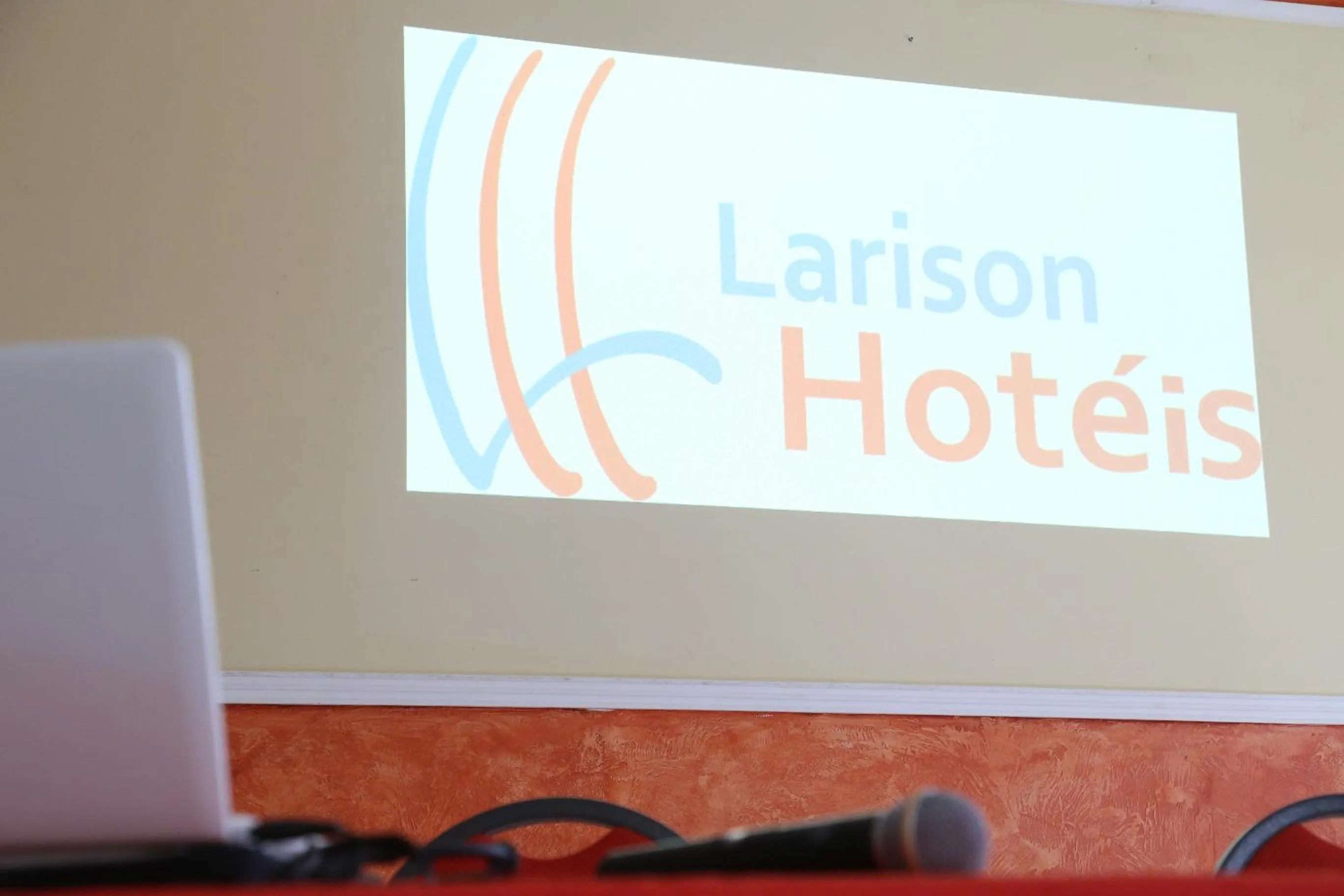 Banquet/Function facilities in Larison Ji-Paraná by - Easy Hotéis