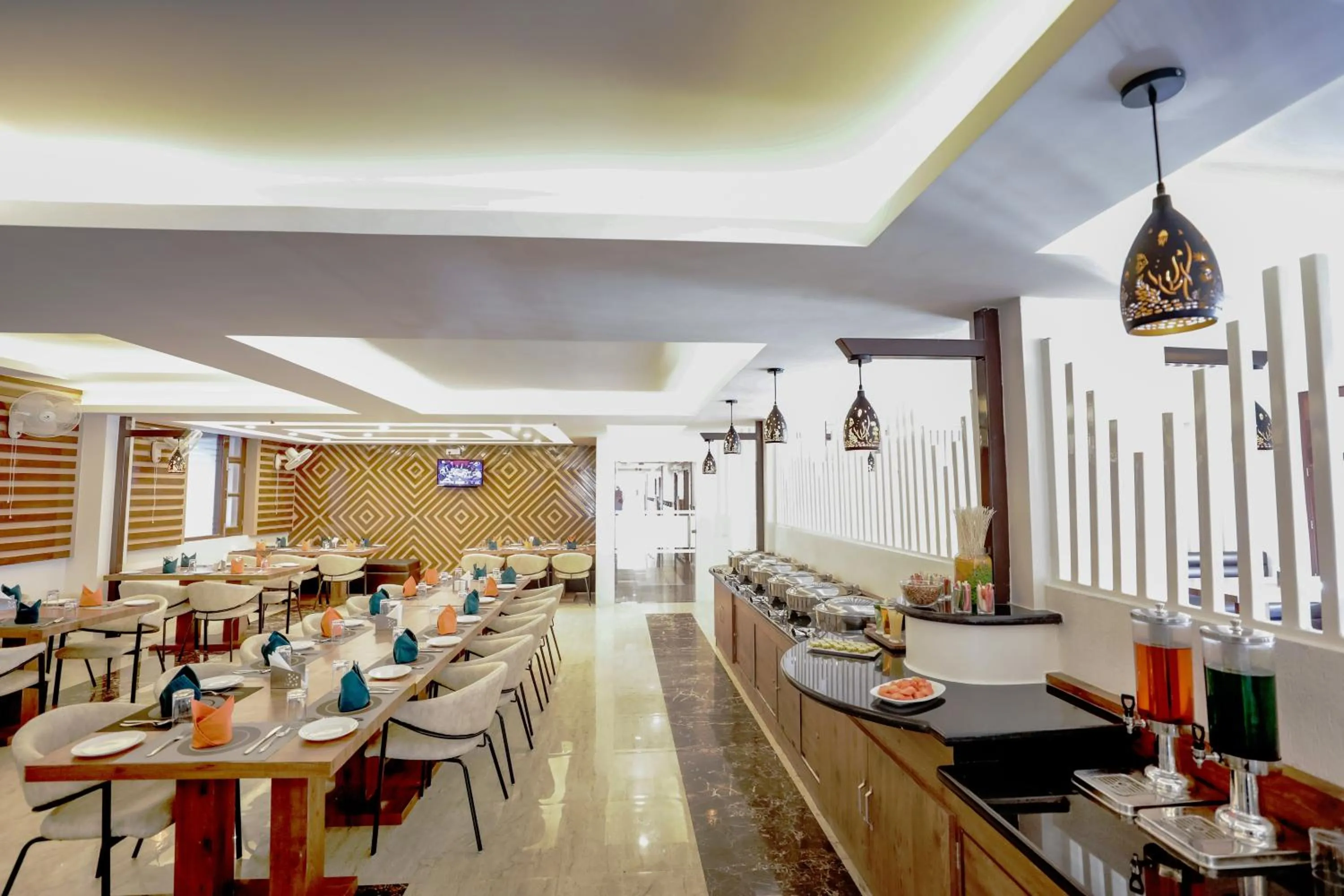 Restaurant/places to eat in Regenta Resort Madhuganga Ukhimath