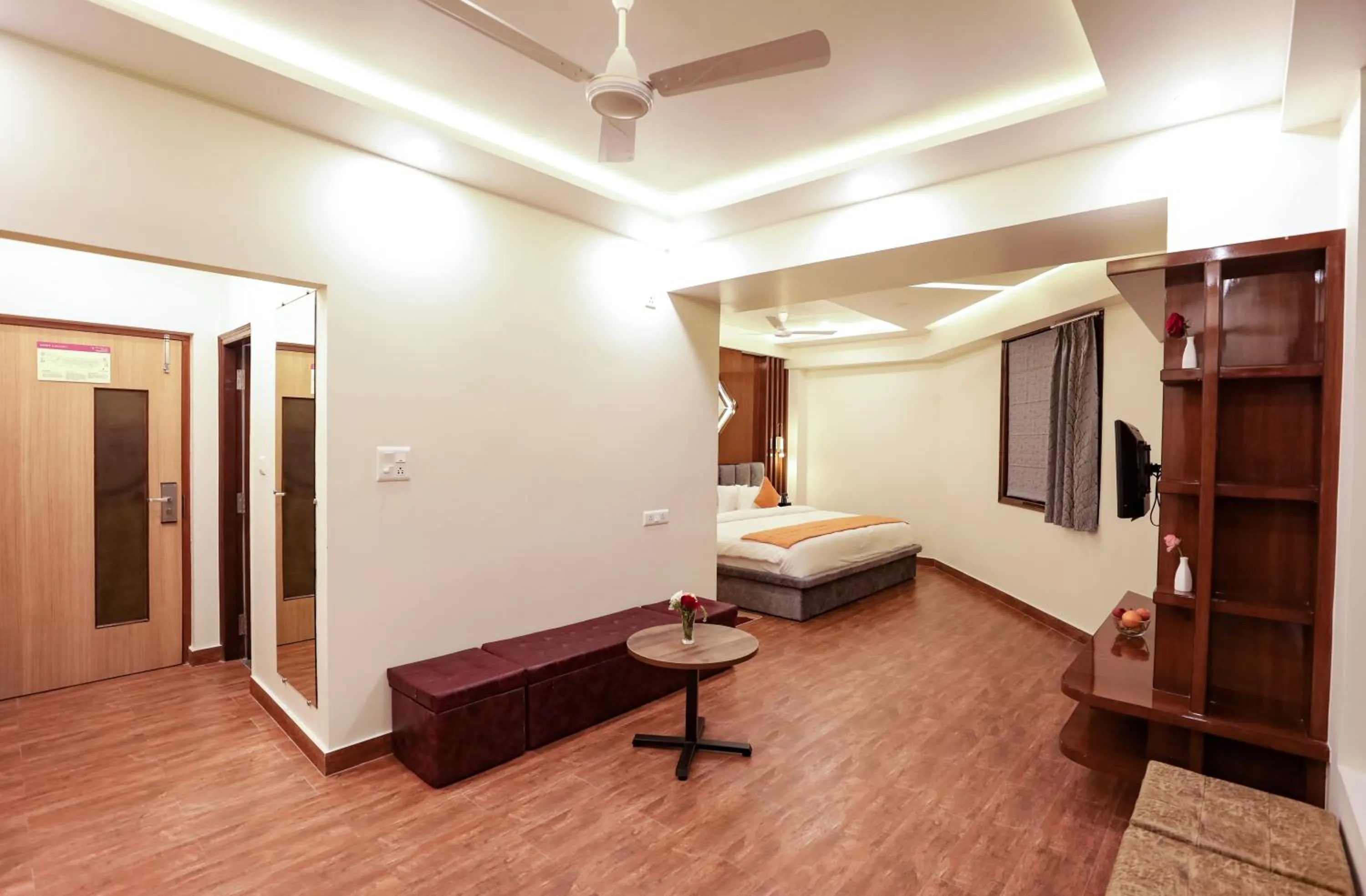 Photo of the whole room, Bed in Regenta Resort Madhuganga Ukhimath