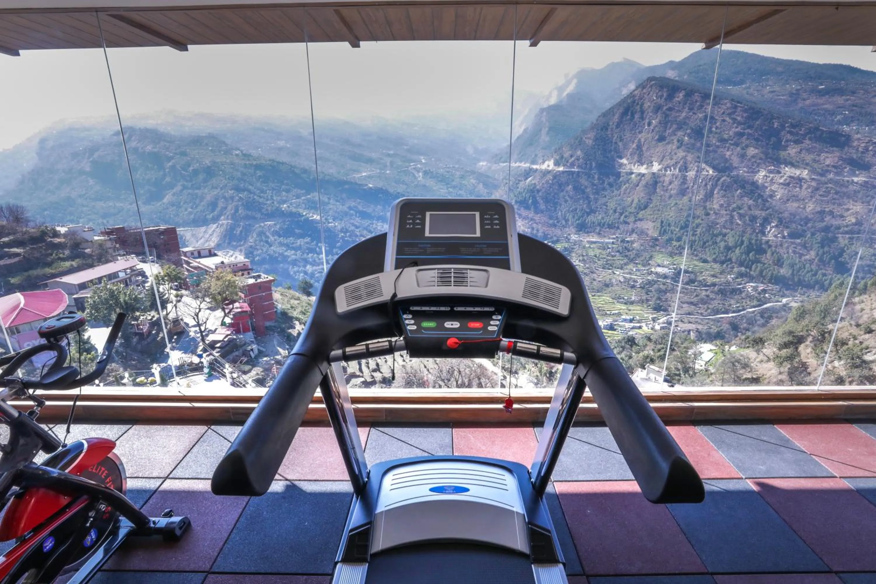 Fitness centre/facilities in Regenta Resort Madhuganga Ukhimath