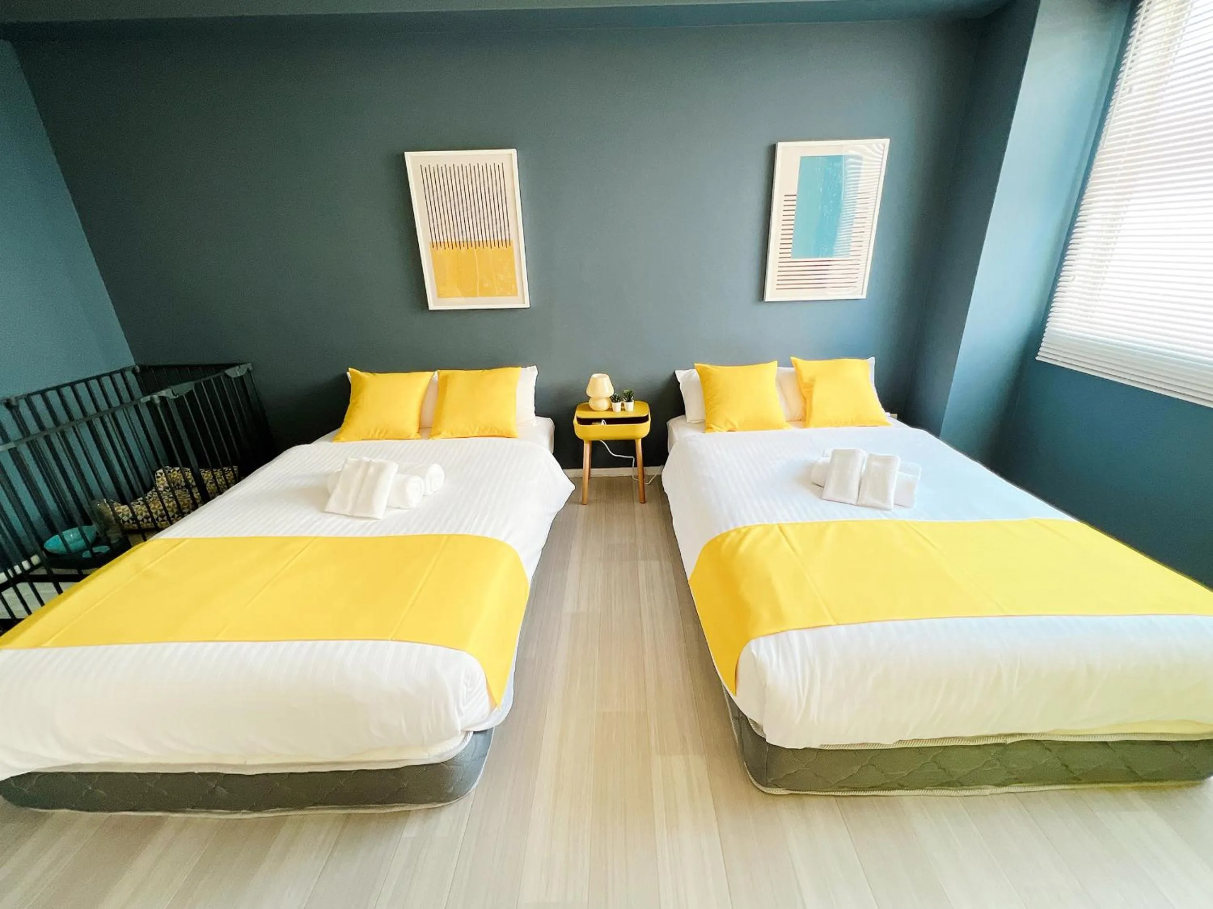 Bed in OUCHI HOTEL Nagarekawa with Dogs