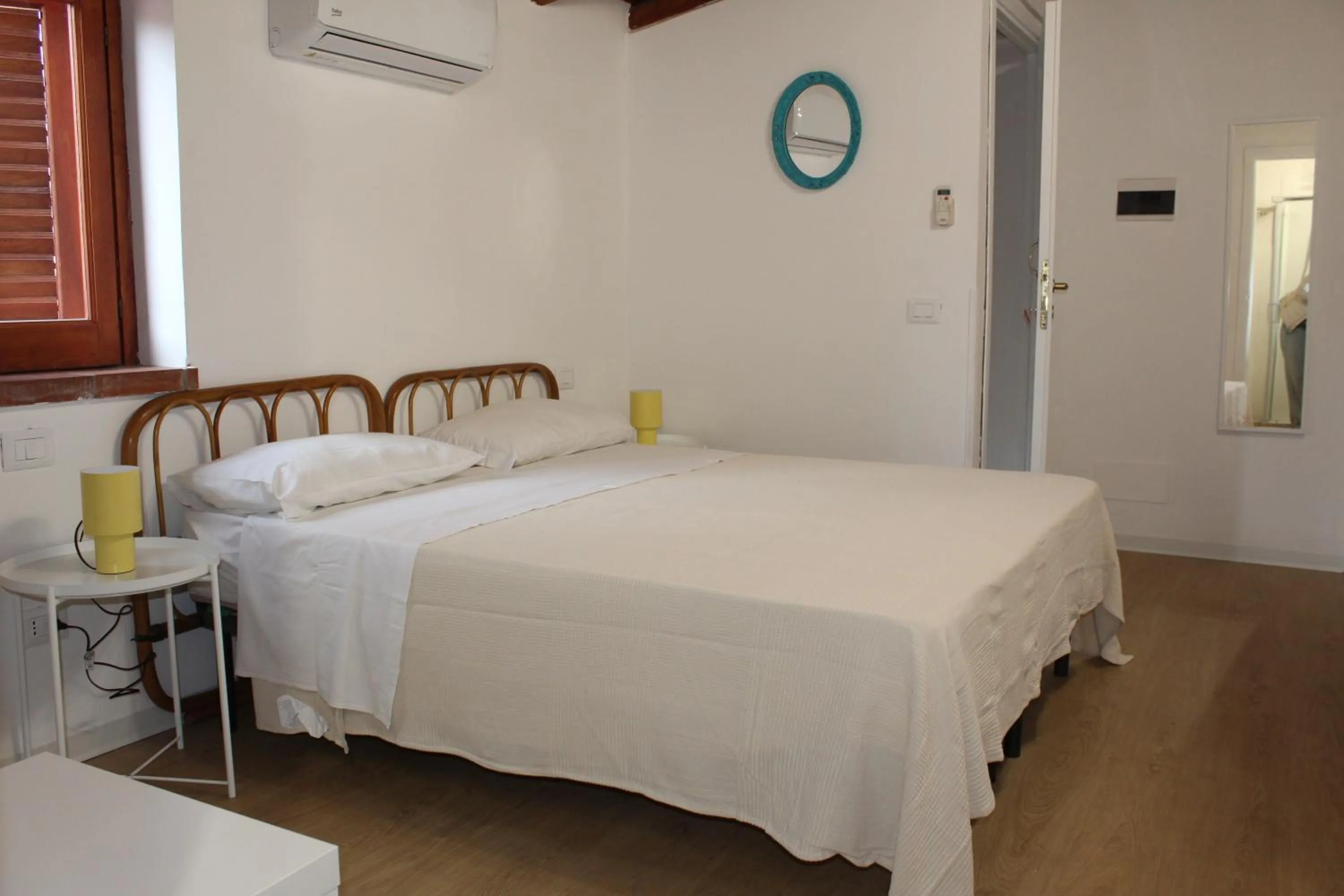Bed in Terrasini 2000 Home Holidays