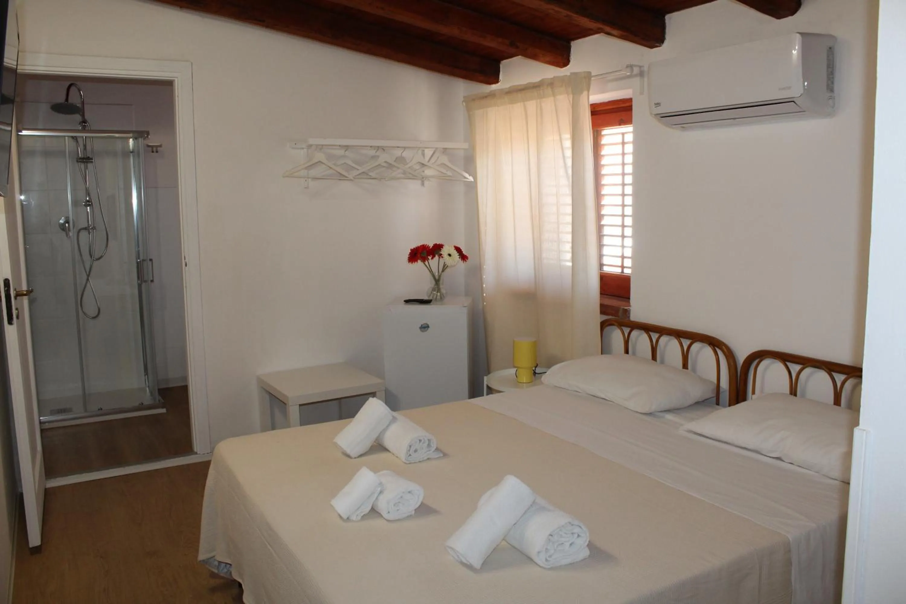 Bed in Terrasini 2000 Home Holidays