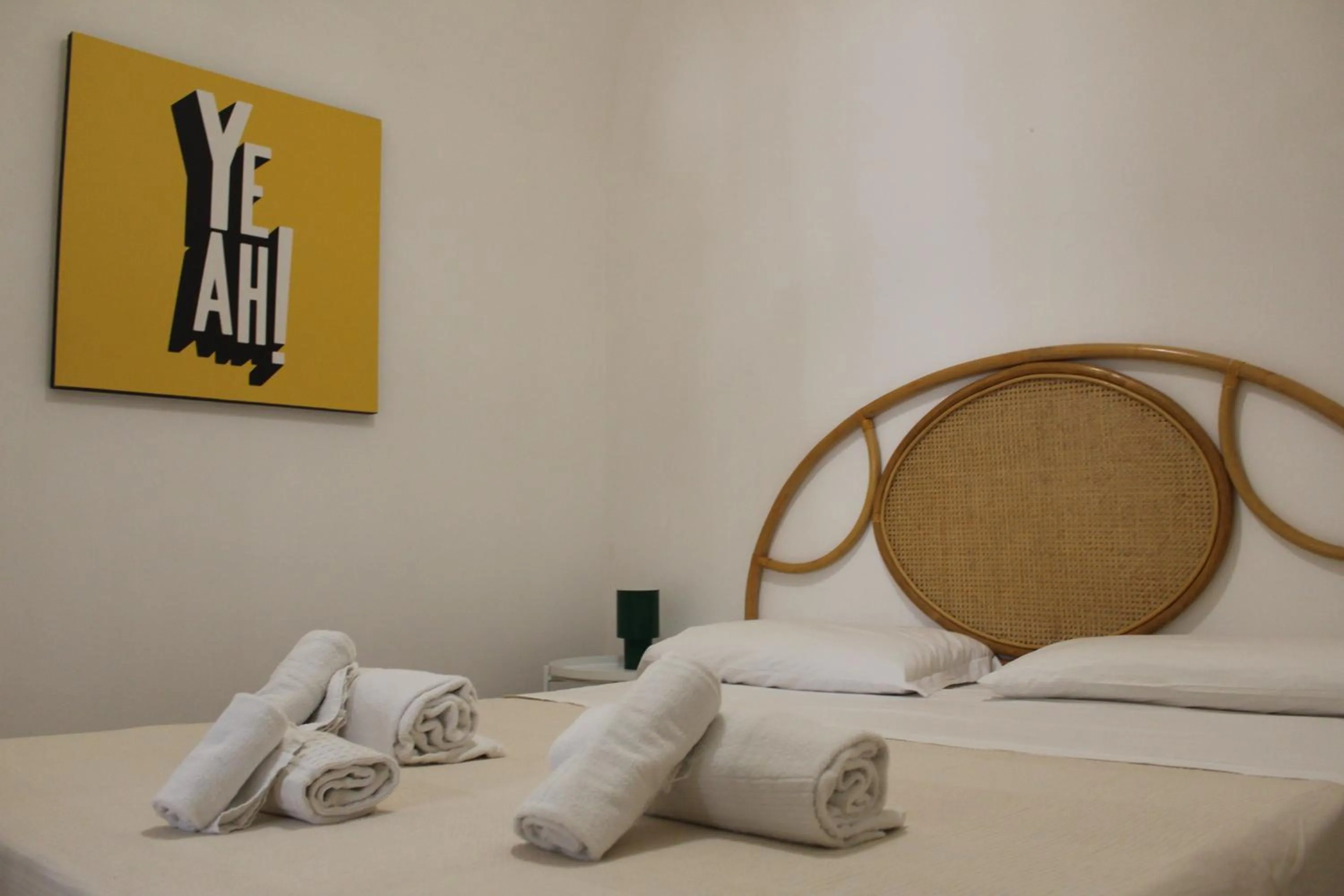 Bed in Terrasini 2000 Home Holidays