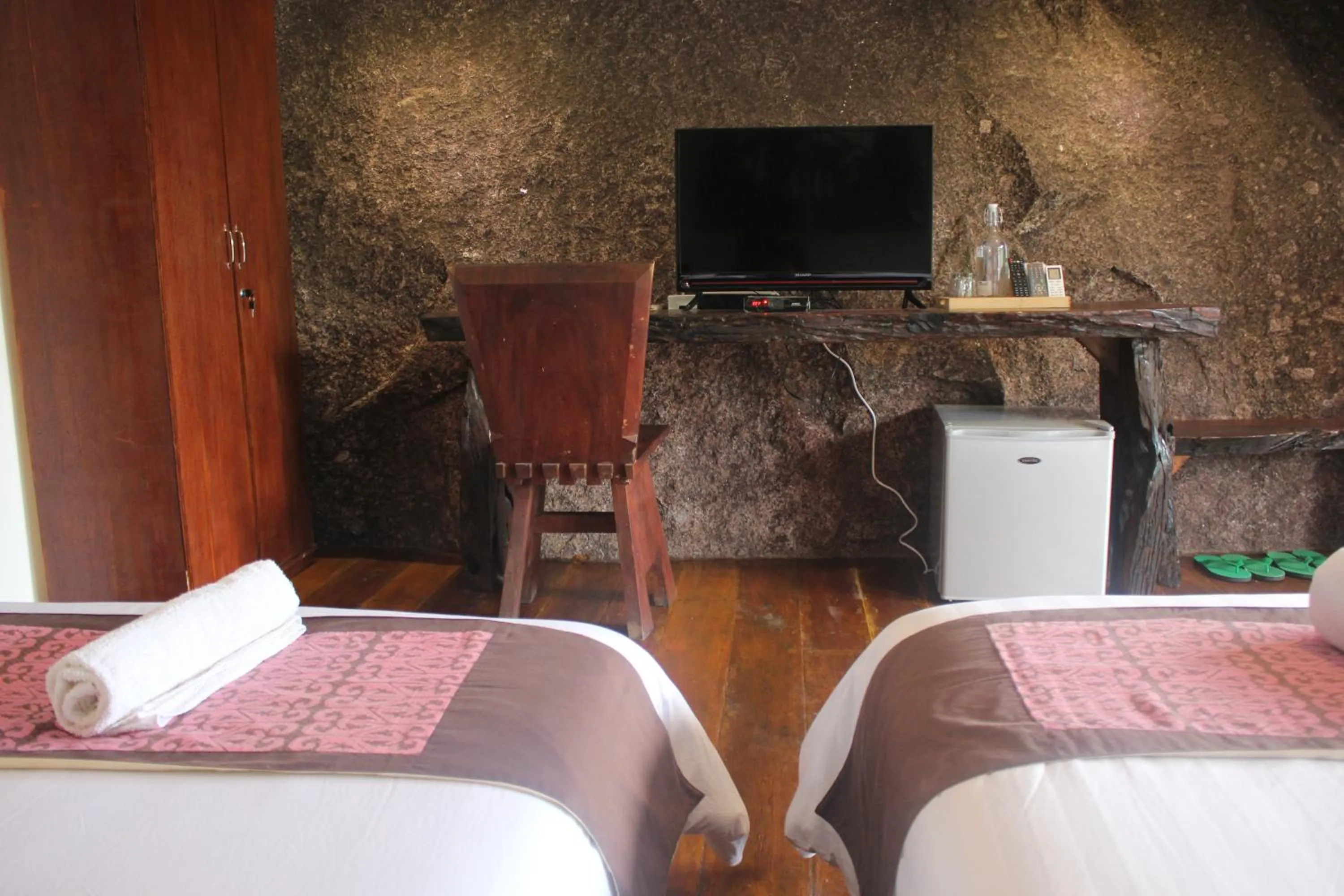 TV and multimedia, Bed in Natuna Dive Resort