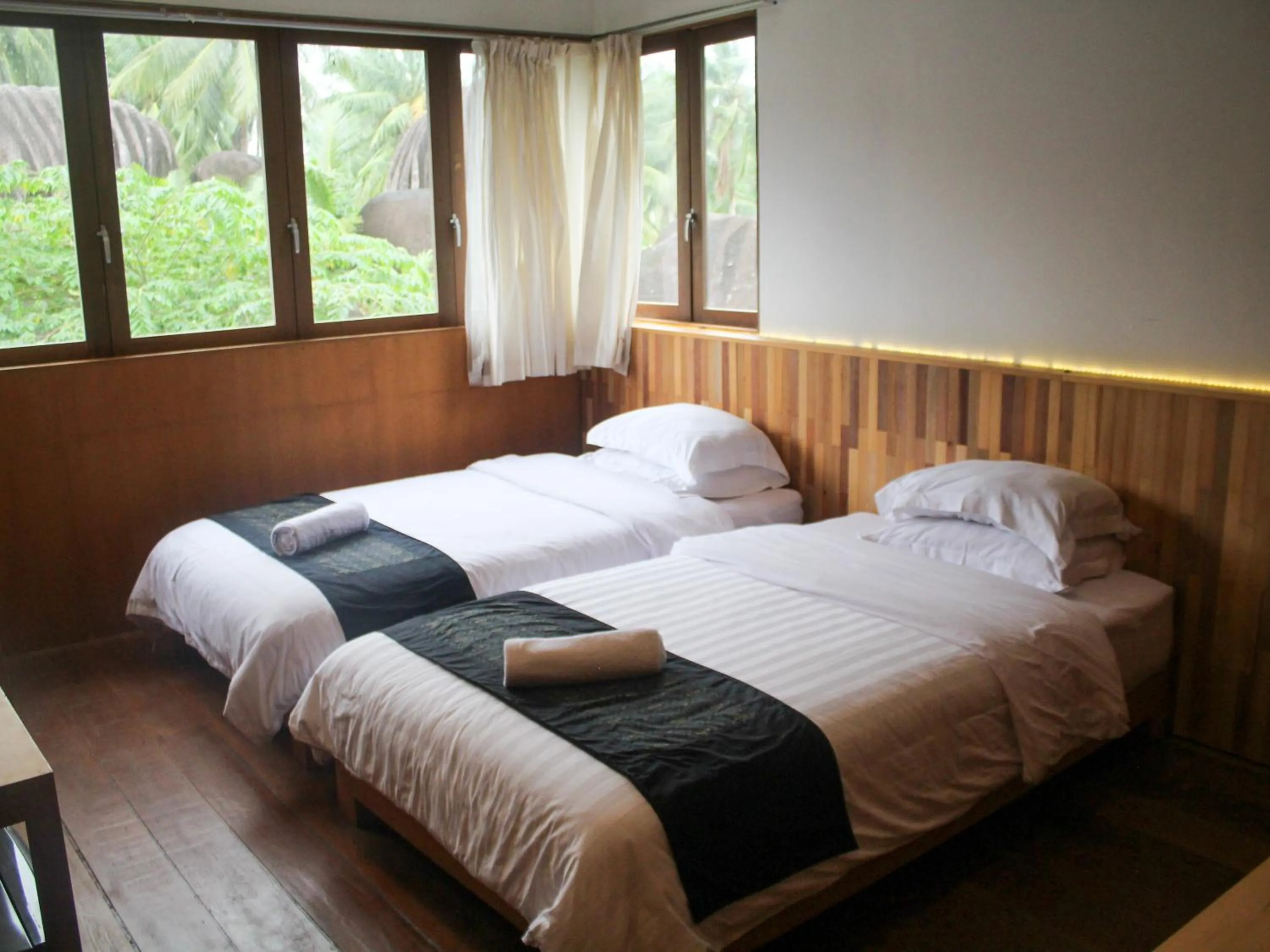 Bed in Natuna Dive Resort