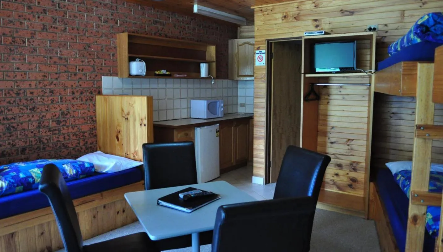 Bed in Merrijig Motor Inn