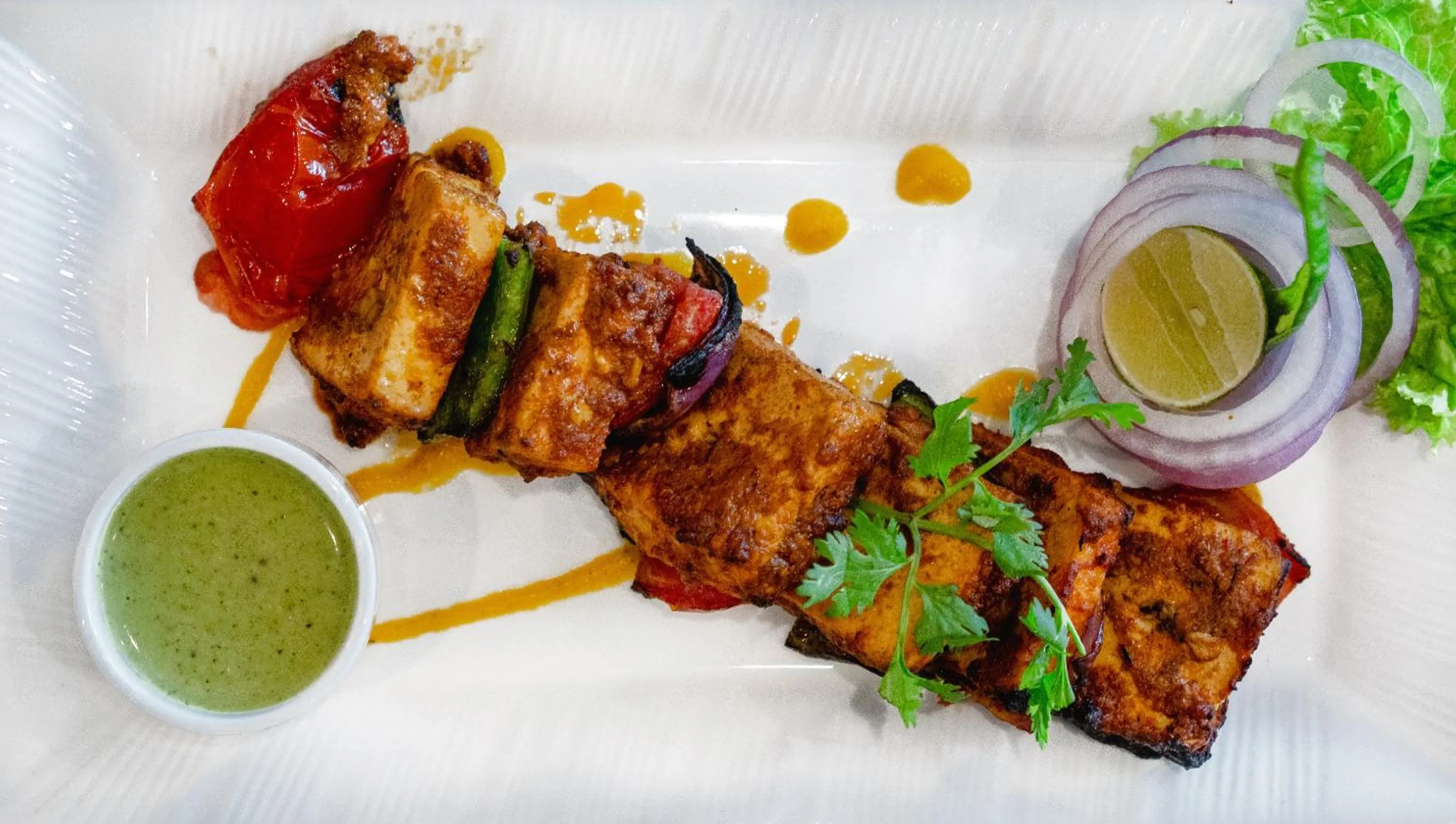 Food and drinks in Aura Suites