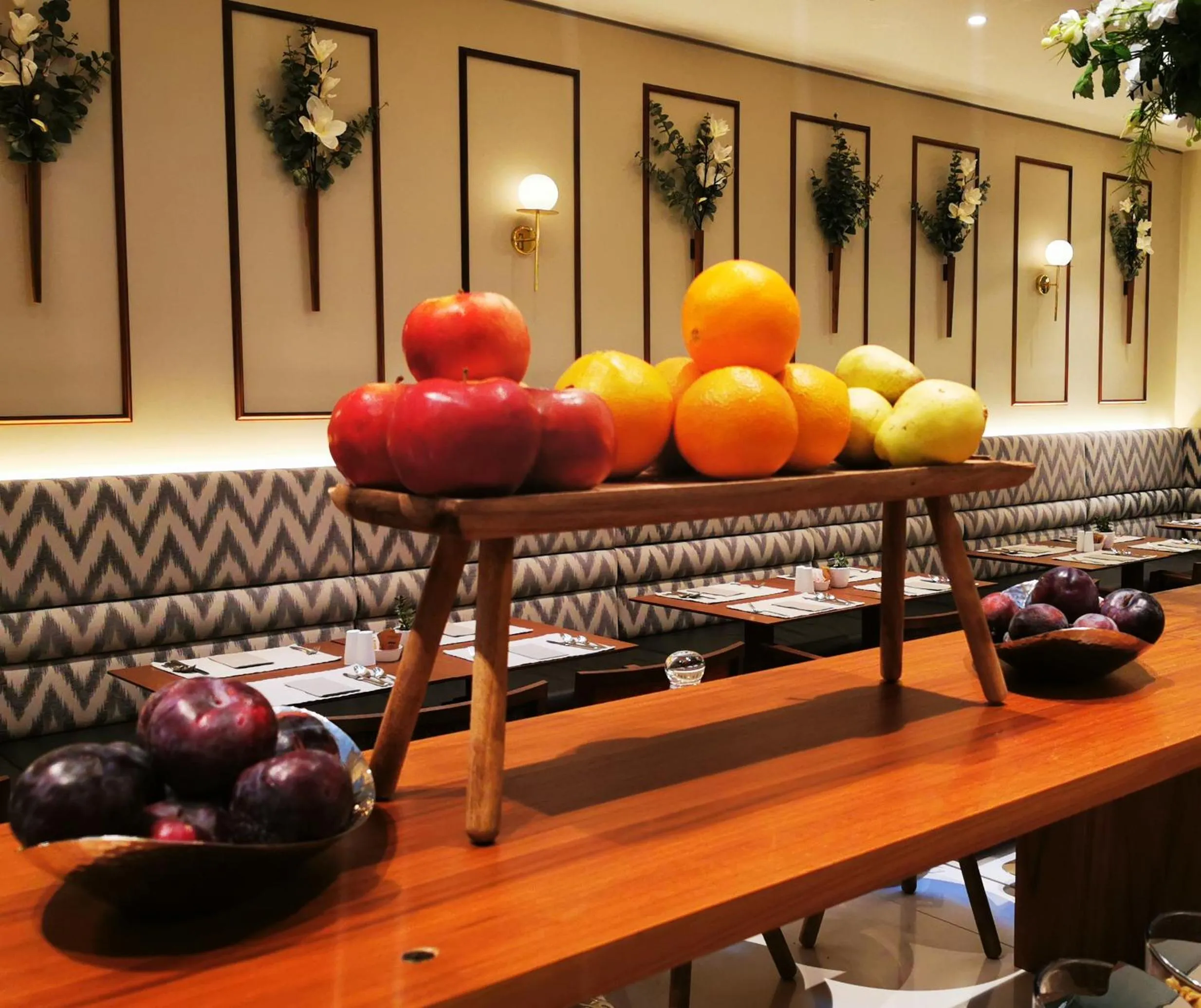 Breakfast in EST Grand Hotel Savoy