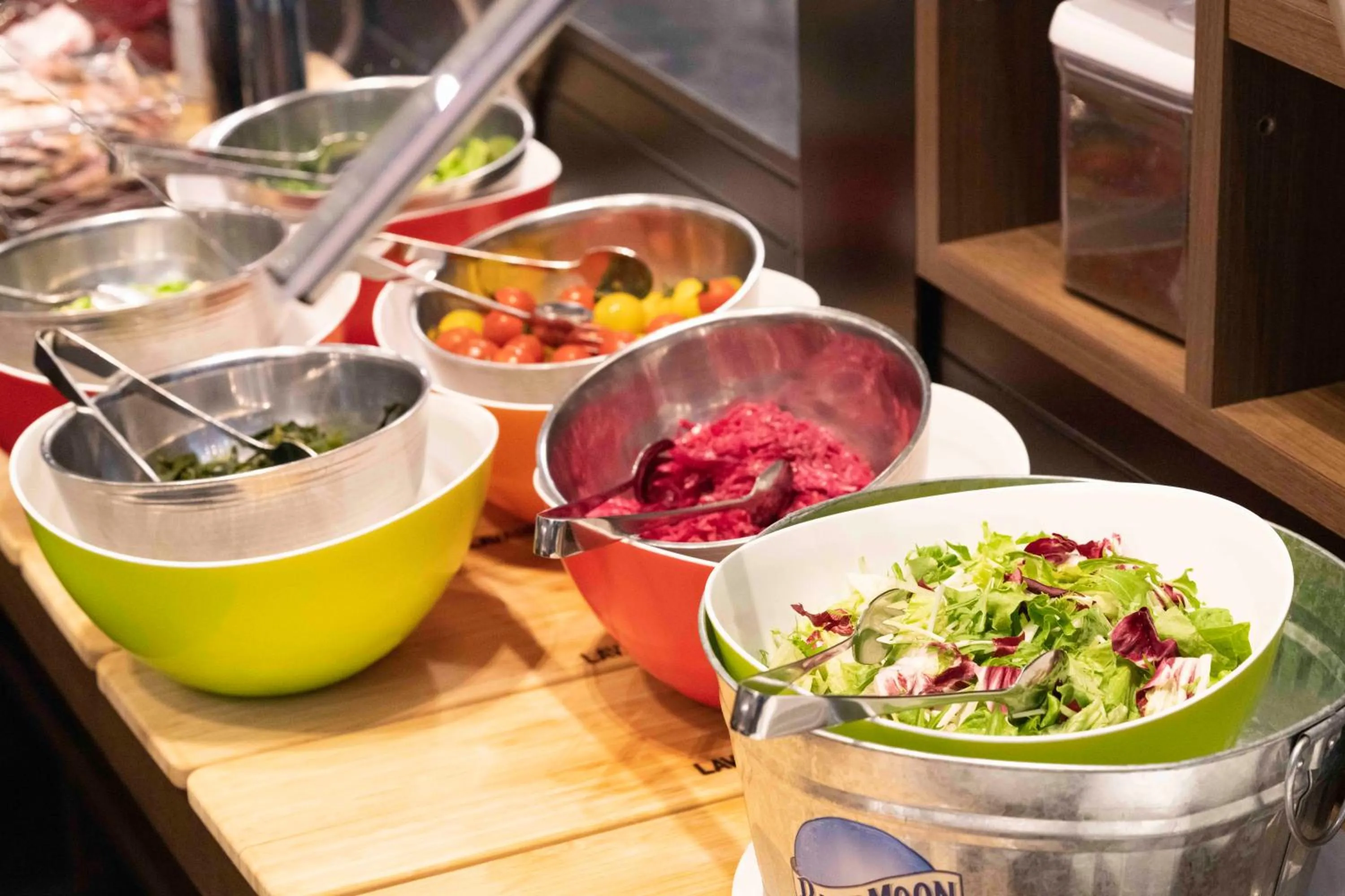 Breakfast in Courtyard by Marriott Tokyo Station