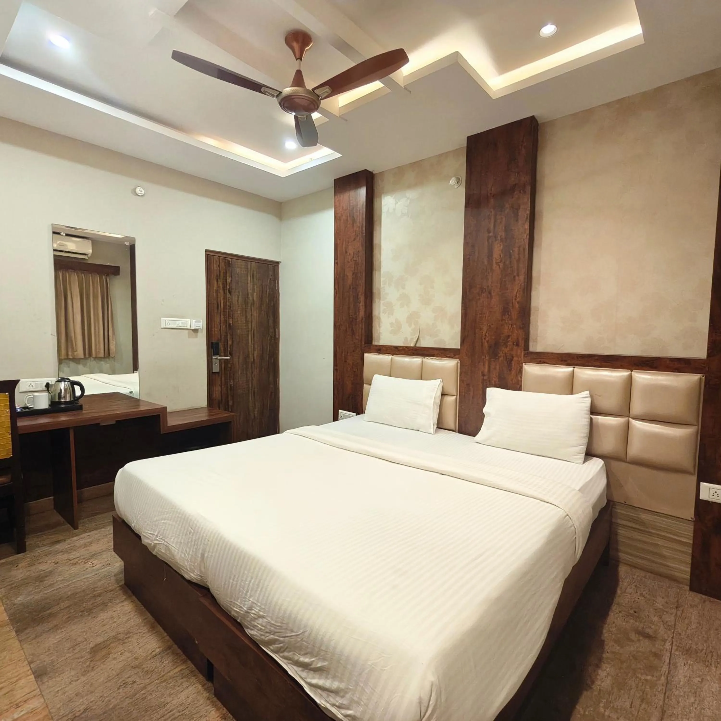 Bed in Al Noor Palace