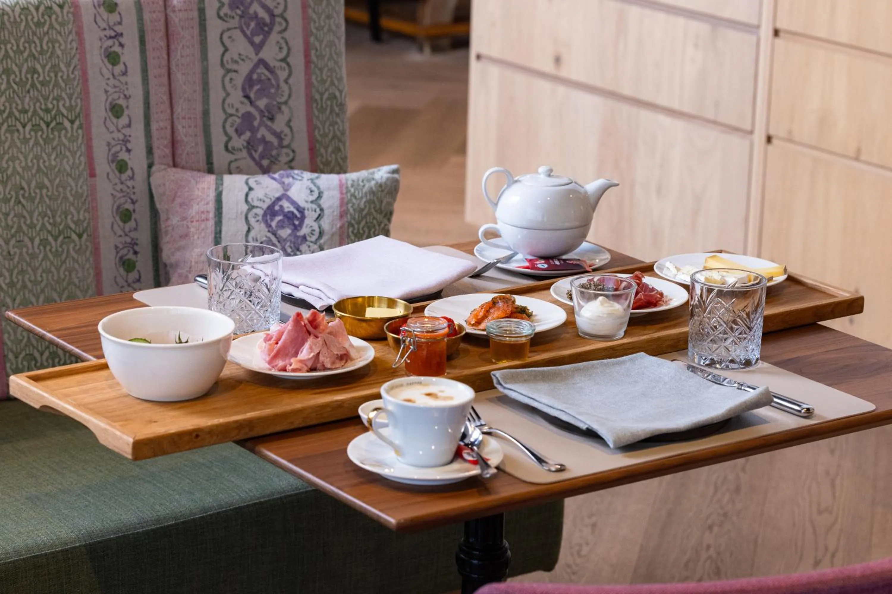 Breakfast in Boutiquehotel Zum Goldenen Hirschen