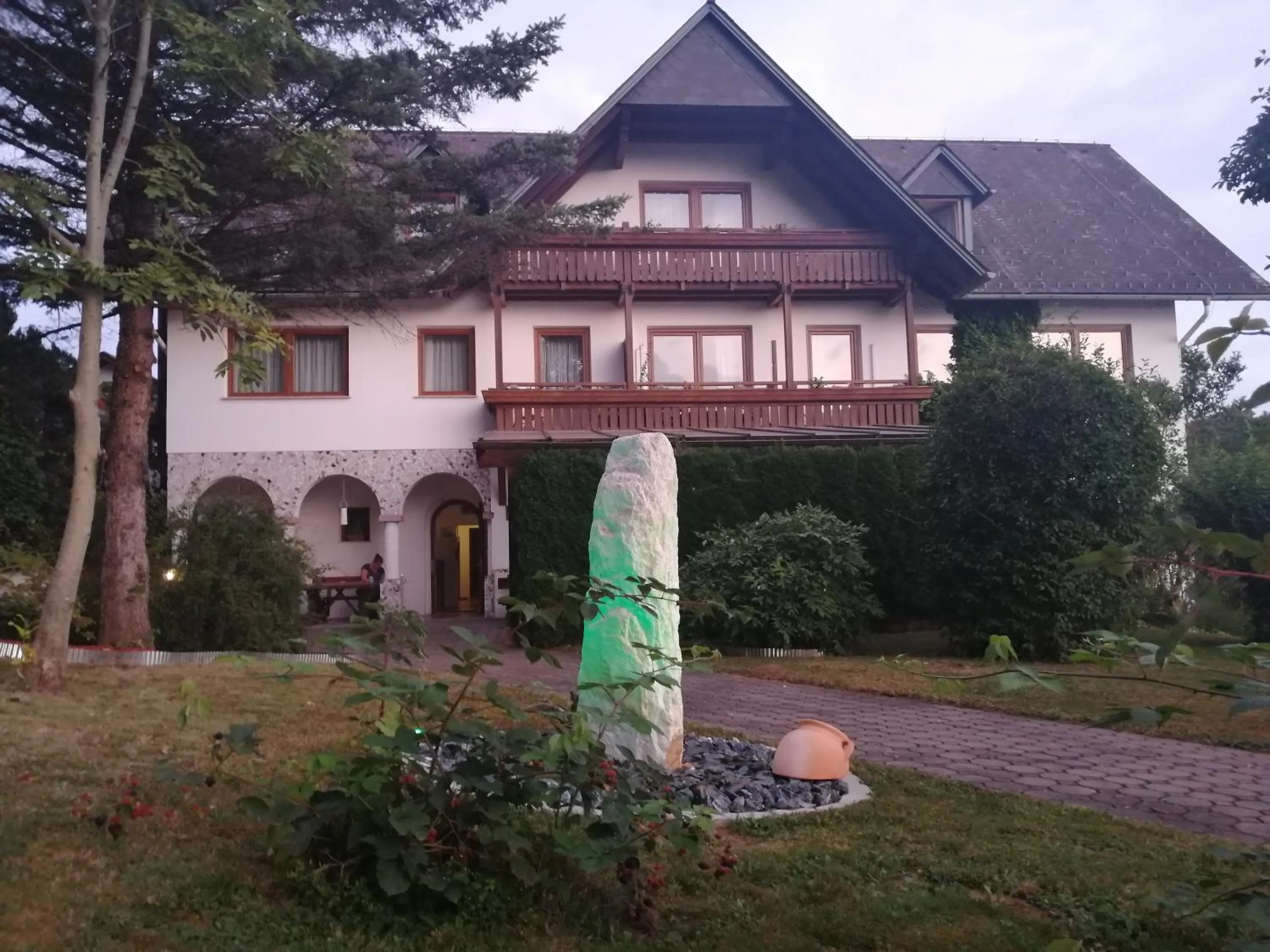 Property building in Pension Arkadenhof