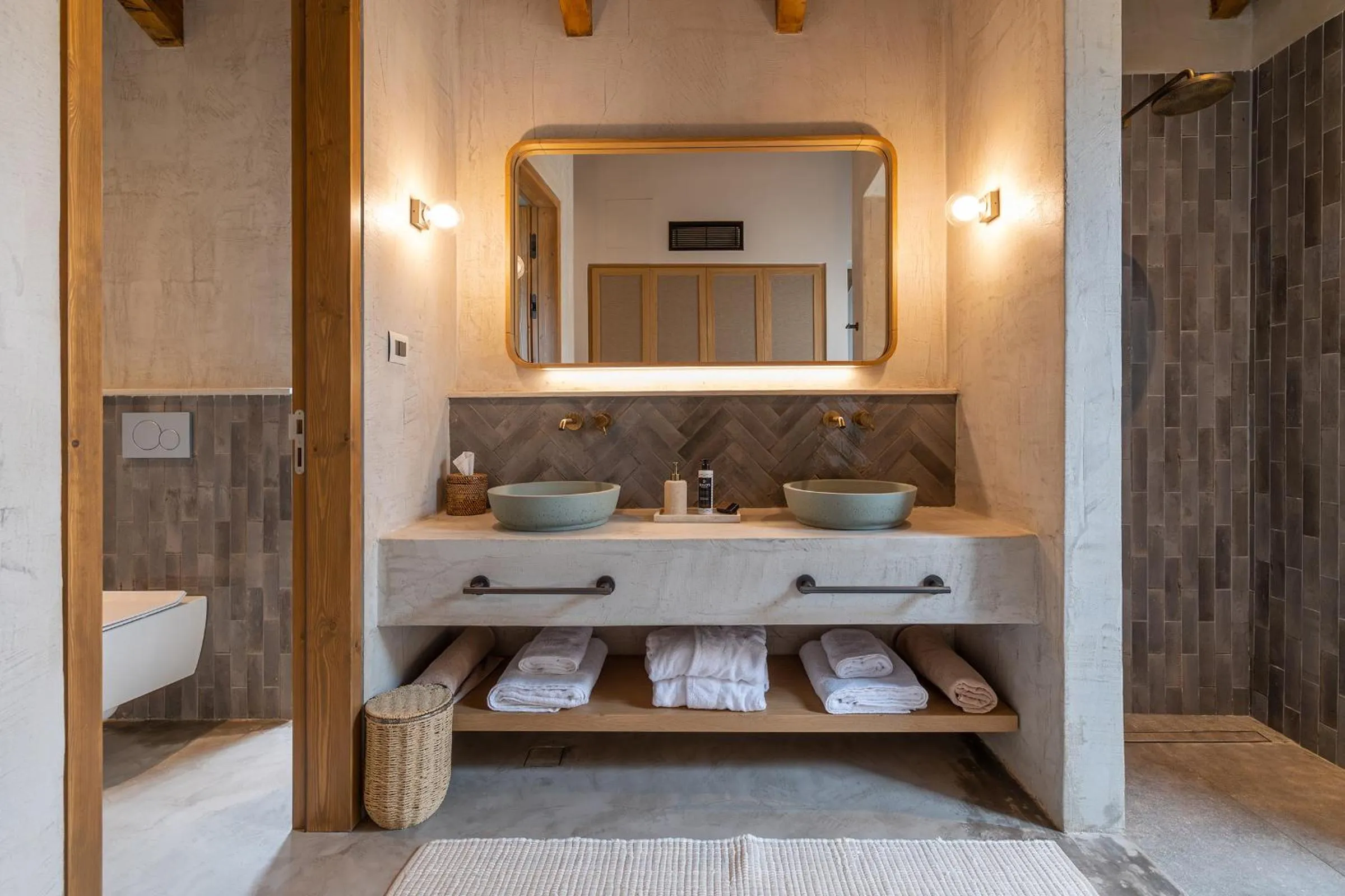 Bathroom in Eliamos Villas Hotel & Spa