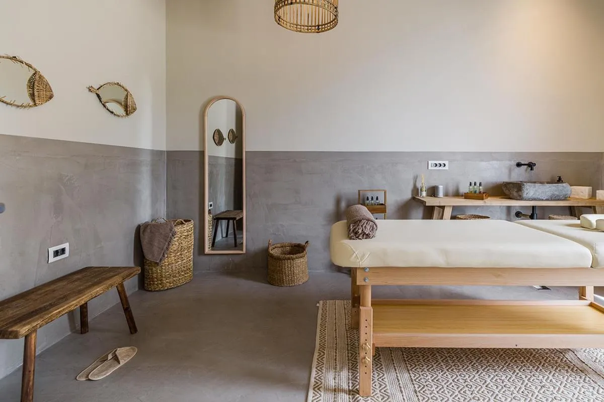 Massage in Eliamos Villas Hotel & Spa