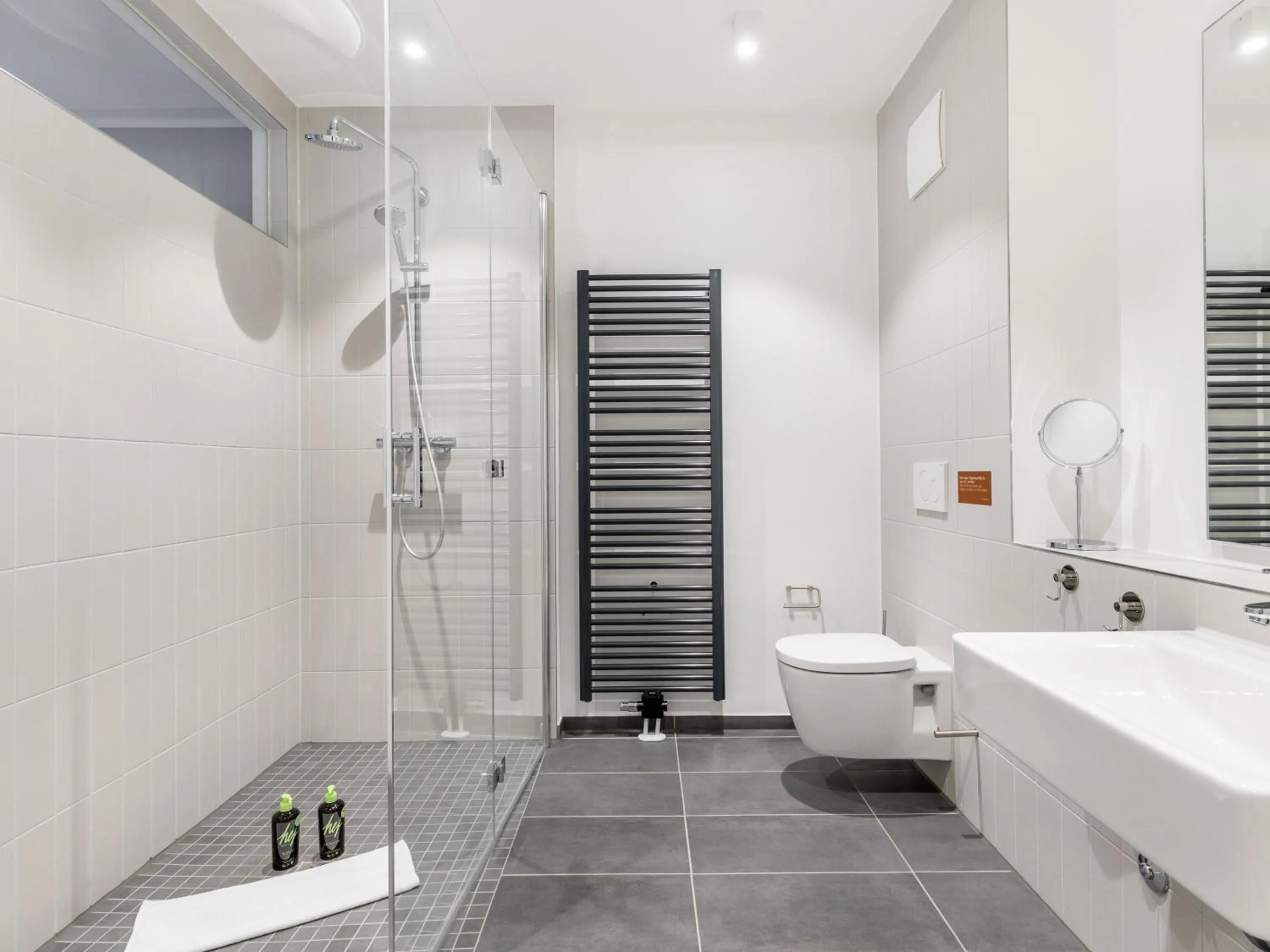 Shower in Limehome Münster Von-Steuben-Str - Digital Access