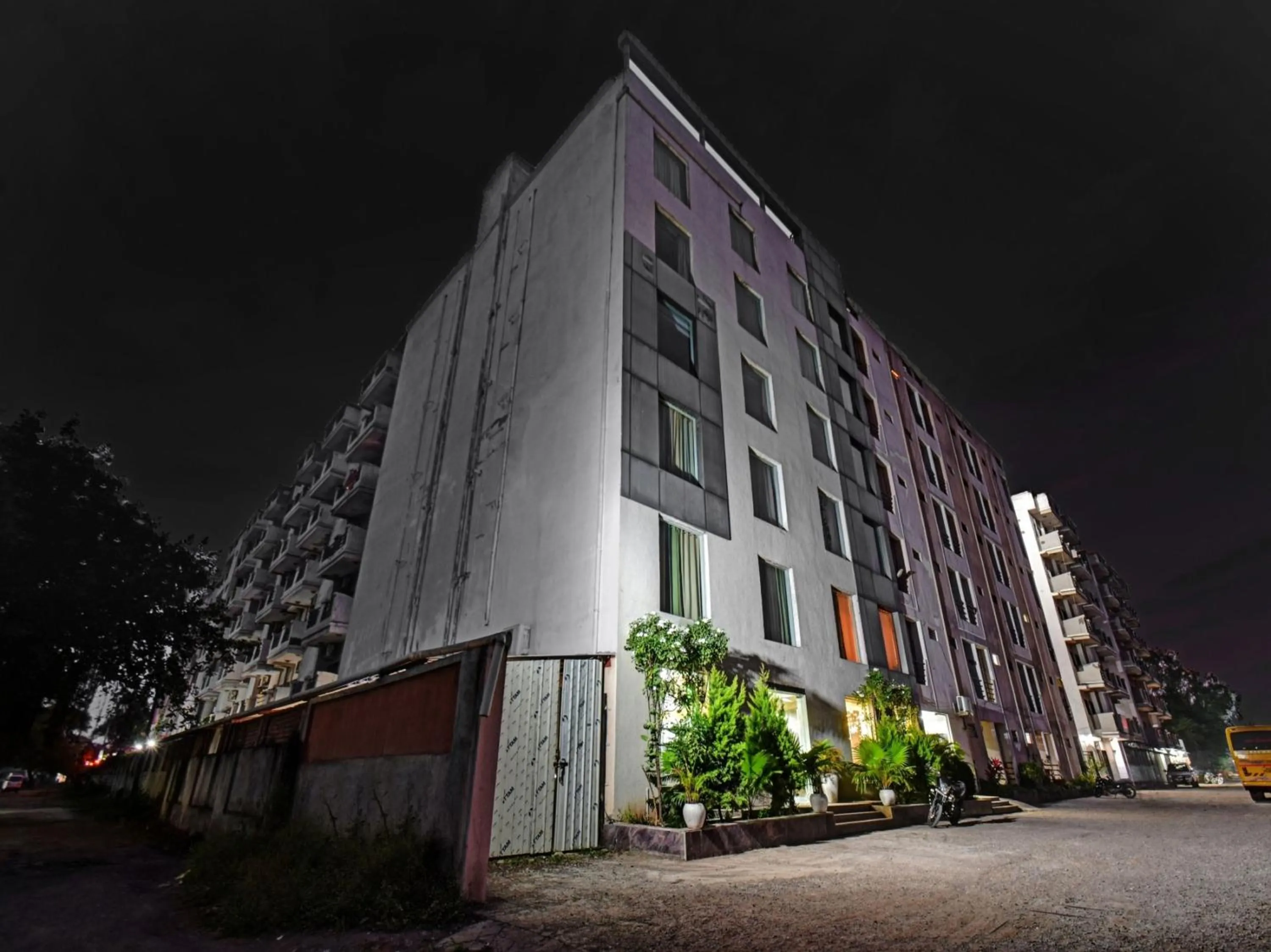 Facade/entrance in Townhouse Classio Suites