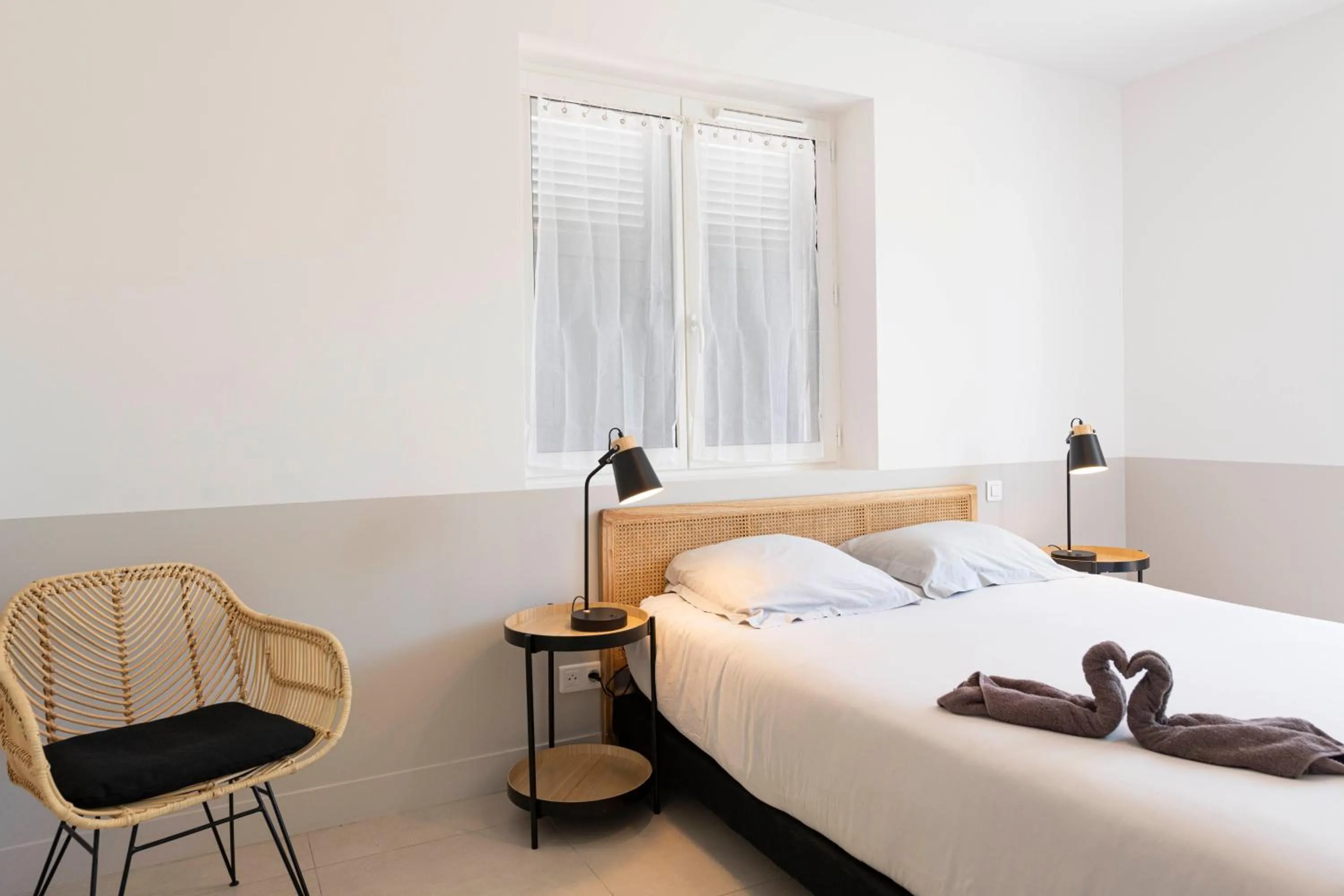 Bed in Villa Acacias - Au coeur de Saint-Tropez