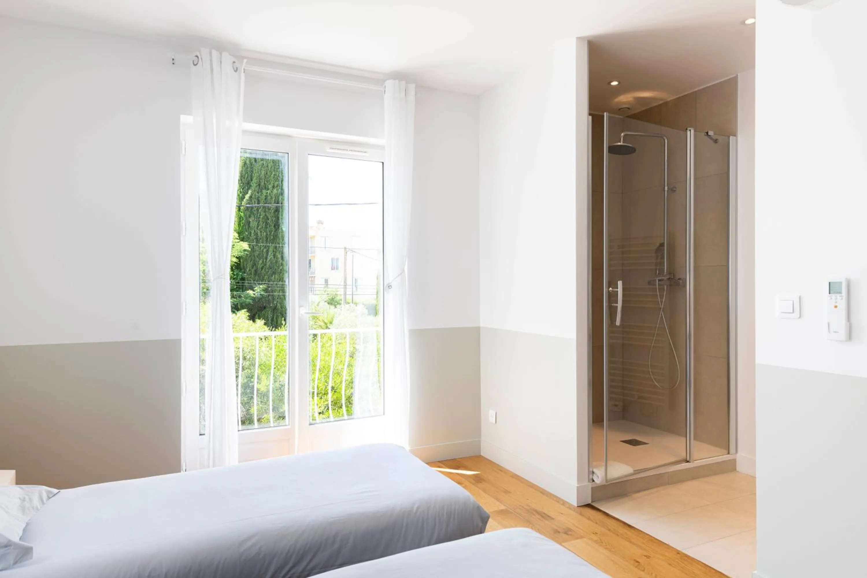 Bed in Villa Acacias - Au coeur de Saint-Tropez