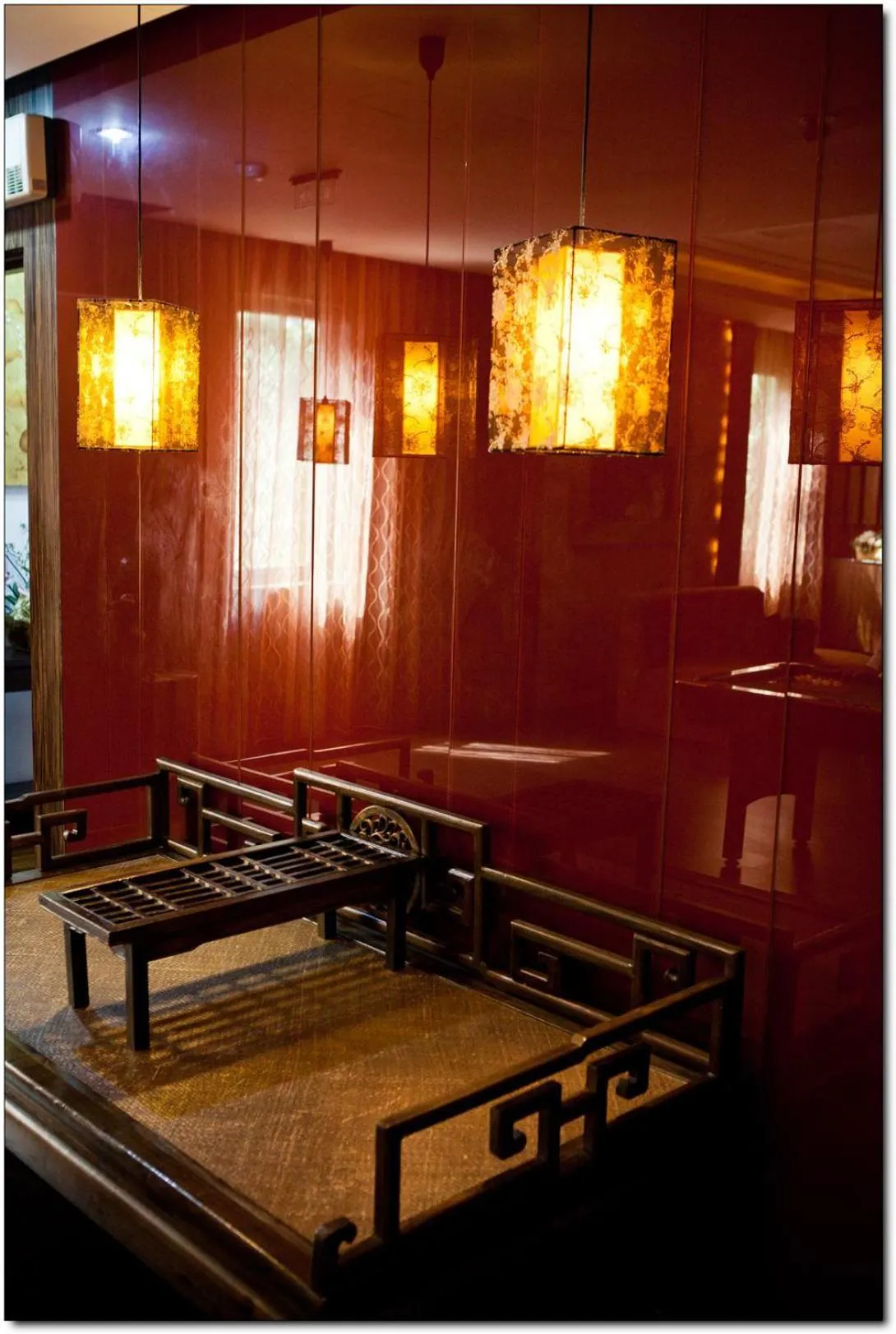 Photo of the whole room in Merryseasons