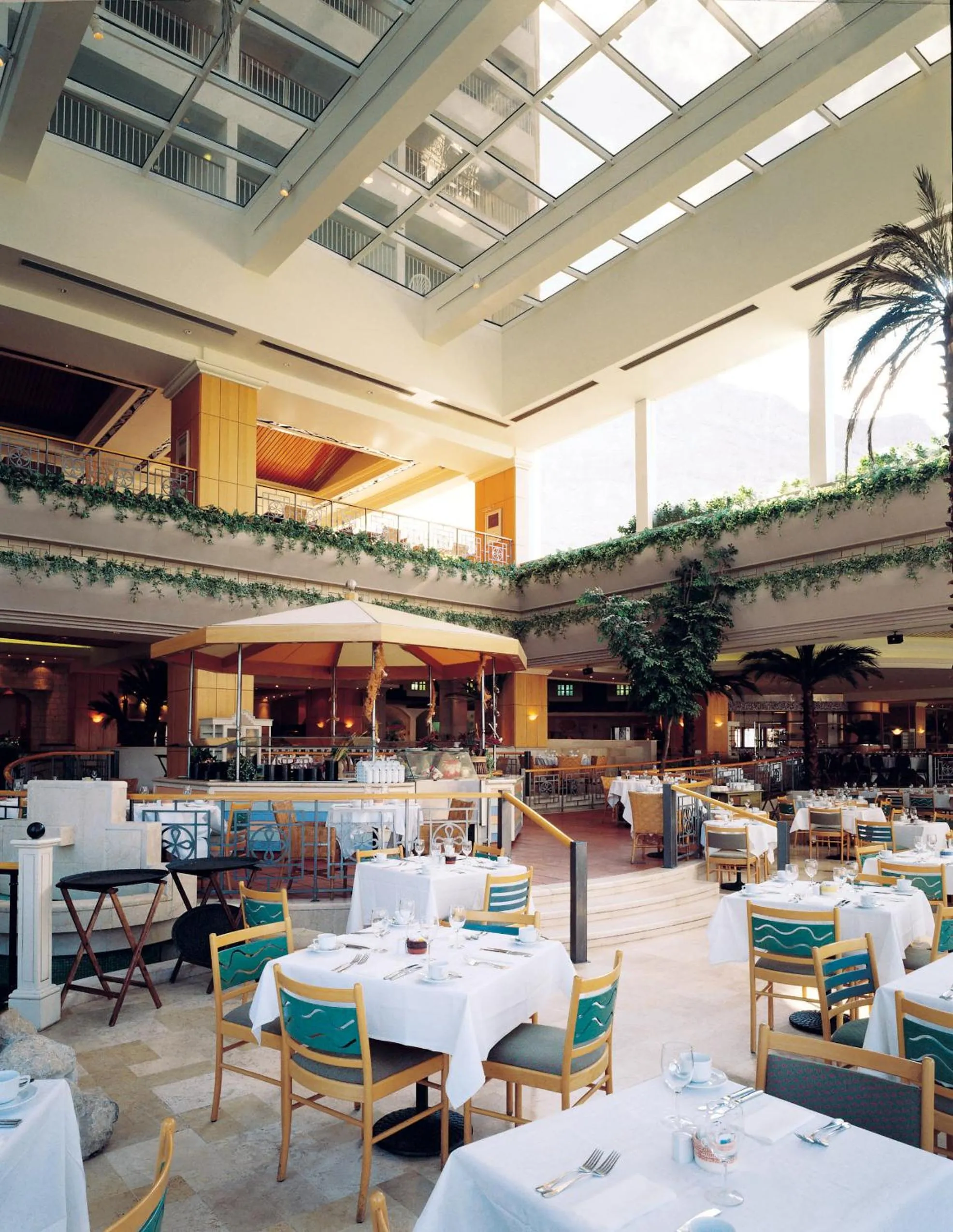 Restaurant/places to eat in David Dead Sea Resort & Spa