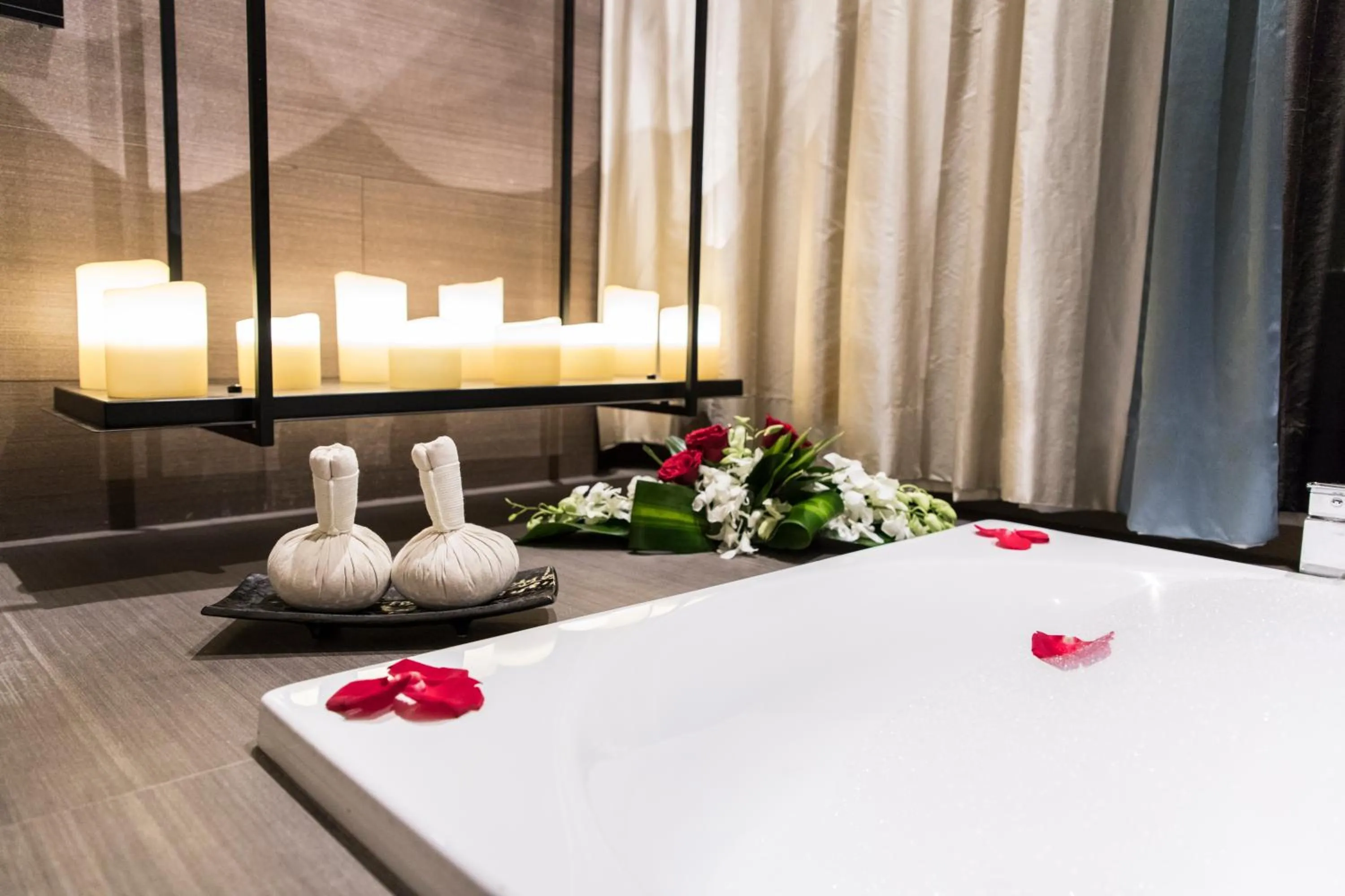 Massage in Narcissus Riyadh Hotel & Spa