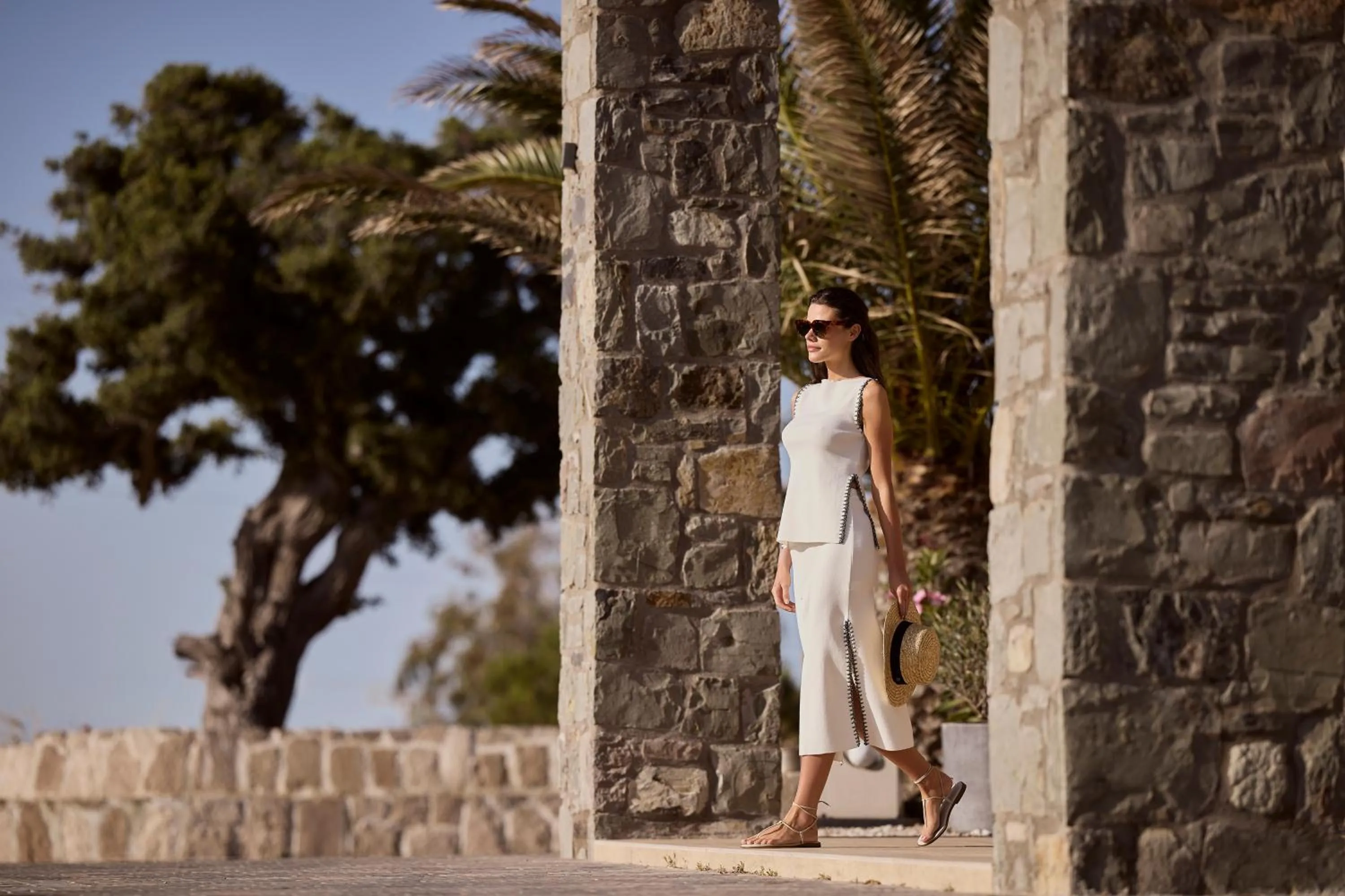 Day in Hotel Milos Sea Resort